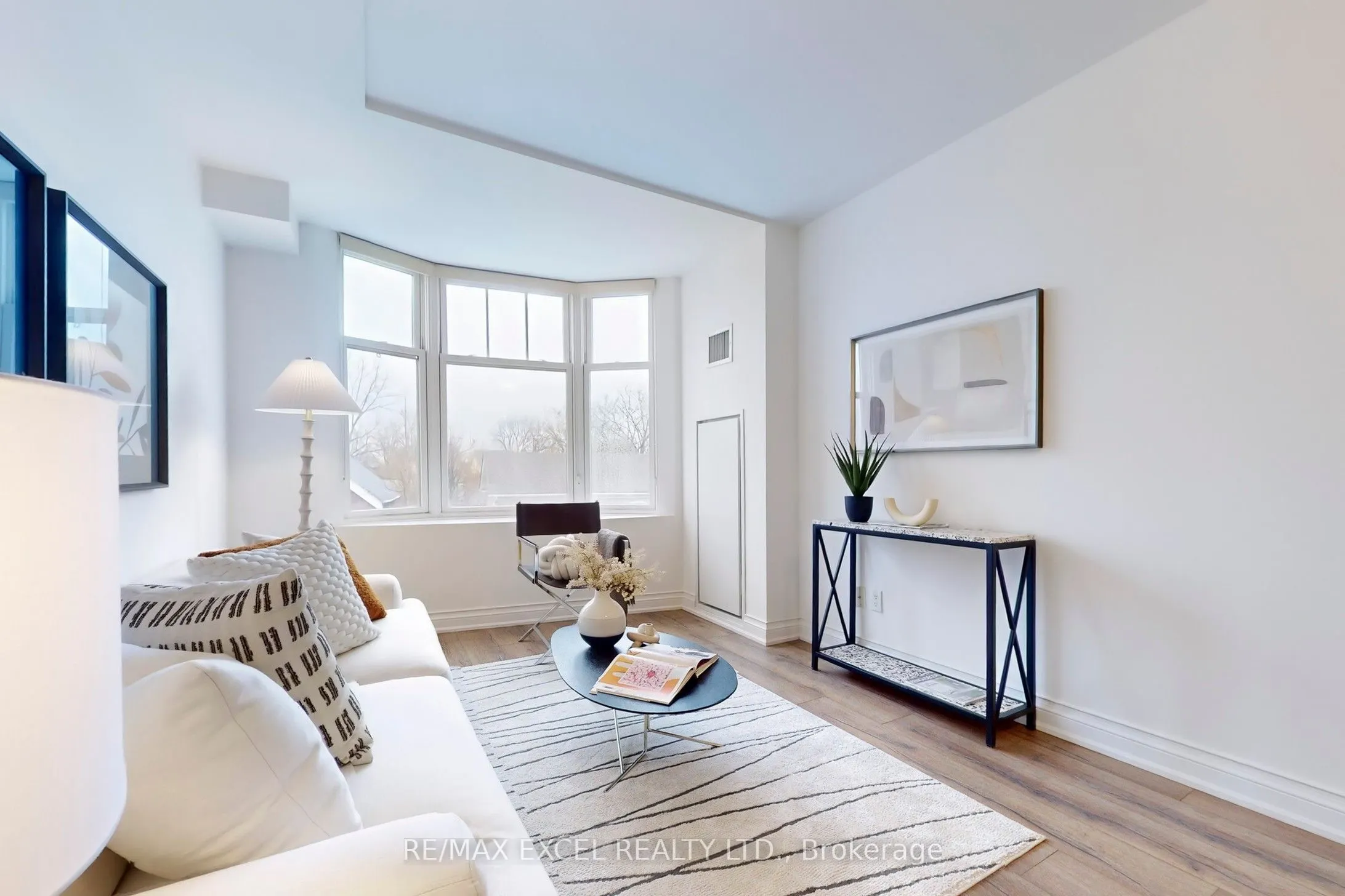 68 Main Street, #327