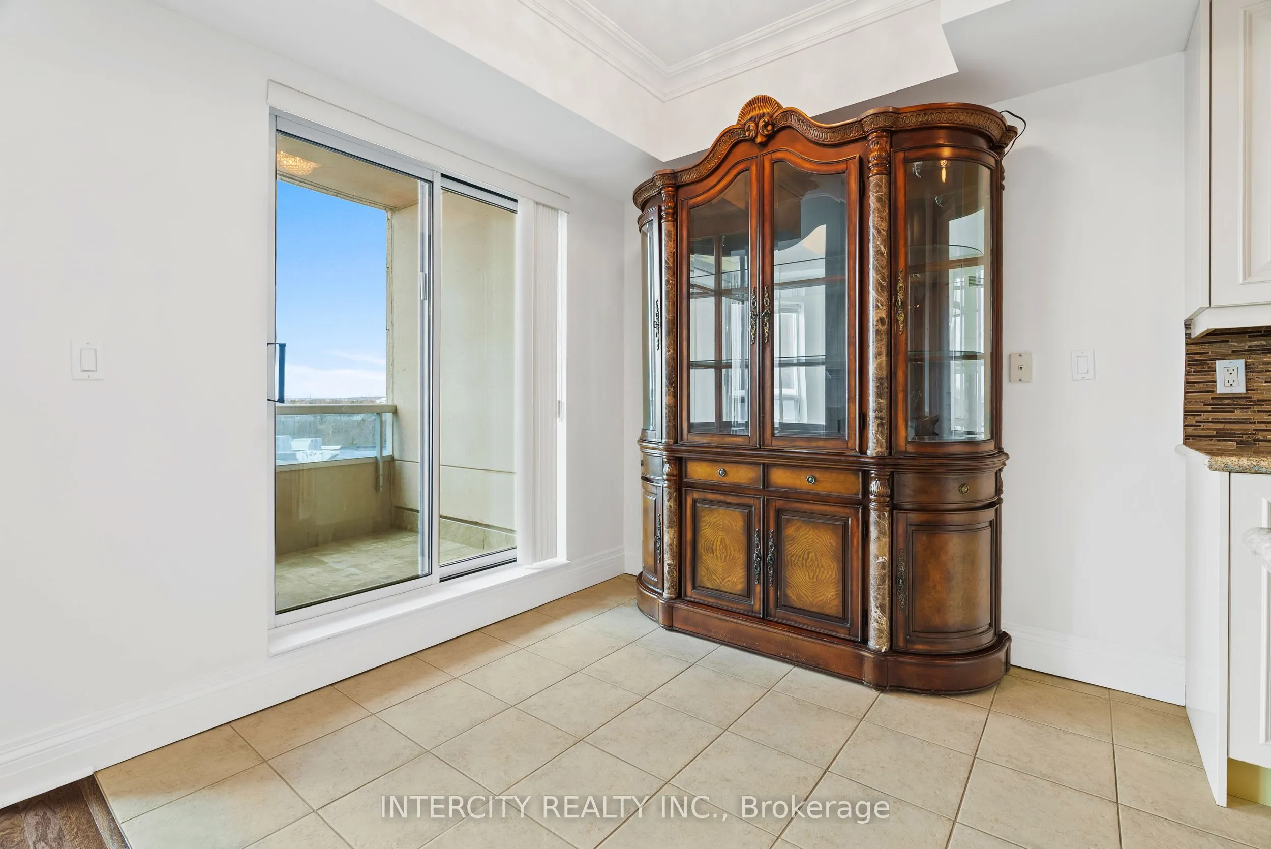 1 Cordoba Drive, #607