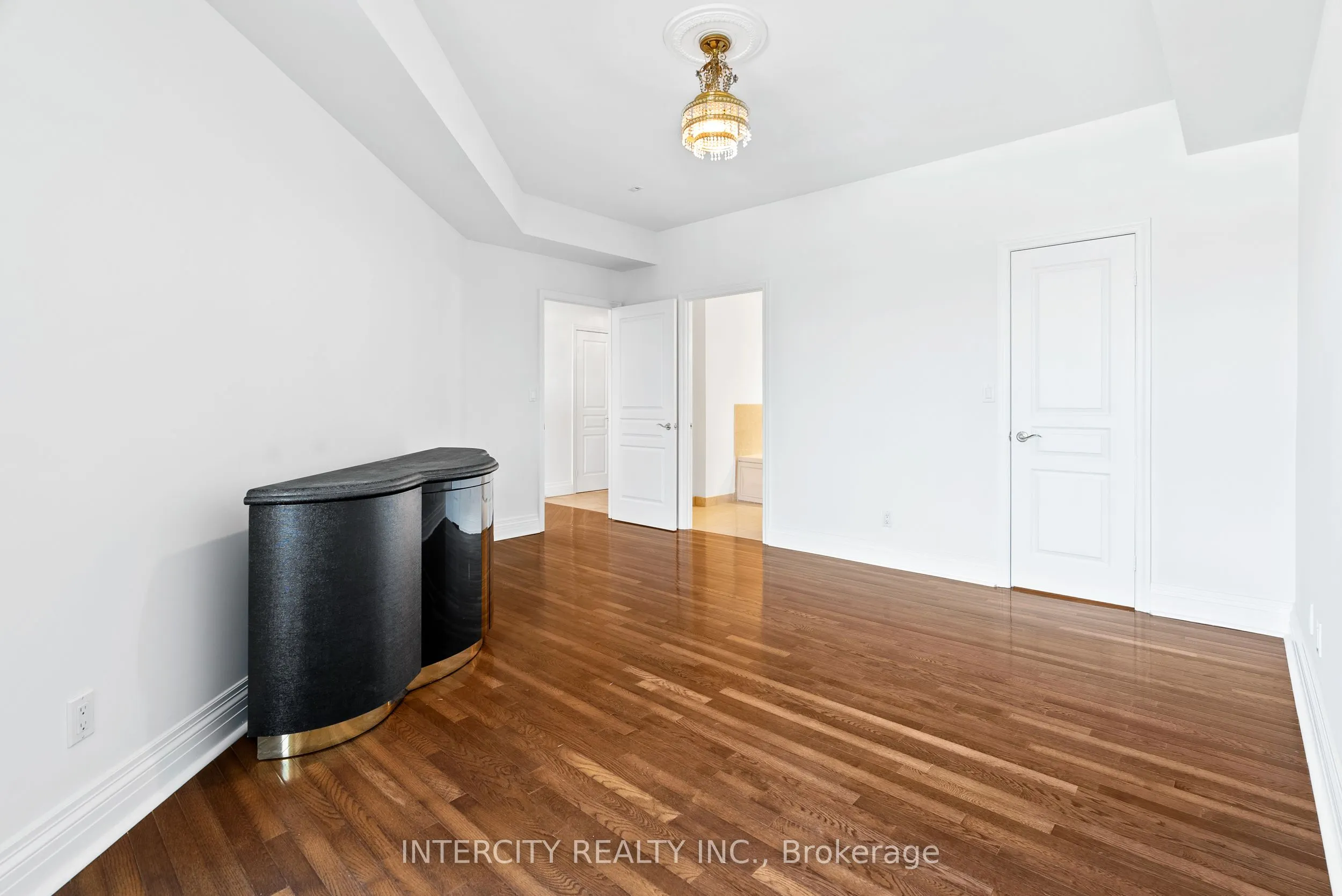 1 Cordoba Drive, #607