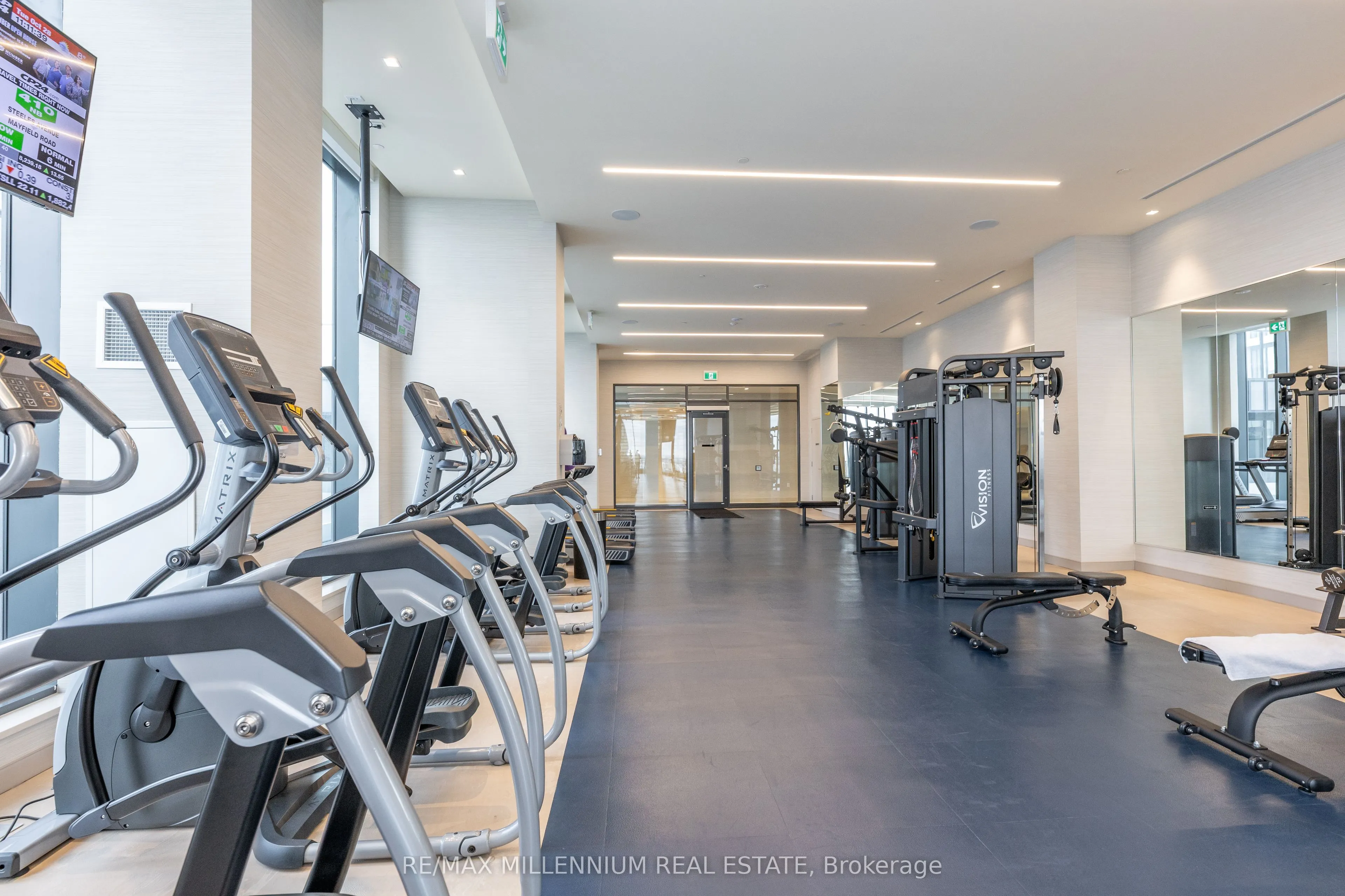 8960 Jane Street, #2310