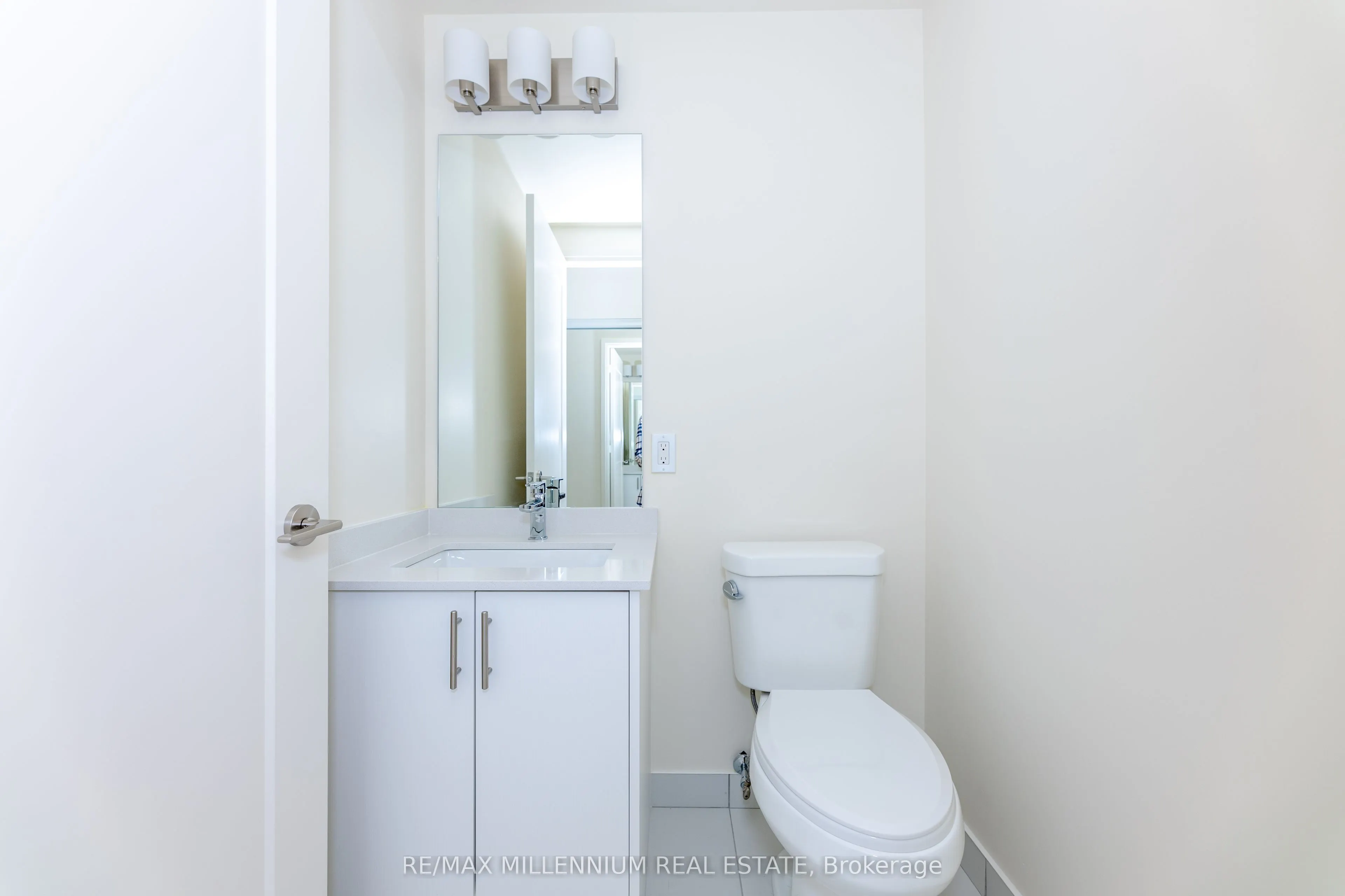 8960 Jane Street, #2310