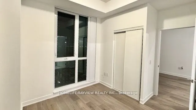 38 Honeycrisp Crescent N, ##512