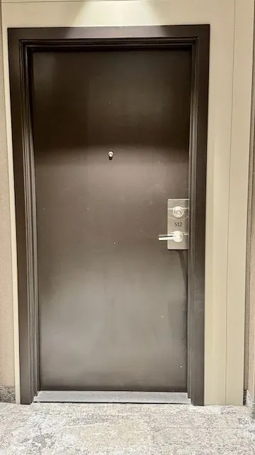 38 Honeycrisp Crescent N, ##512