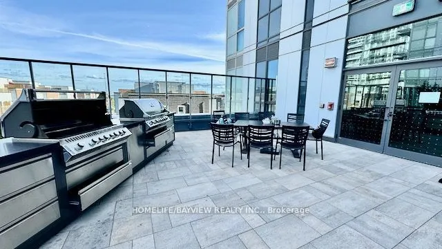 38 Honeycrisp Crescent N, ##512