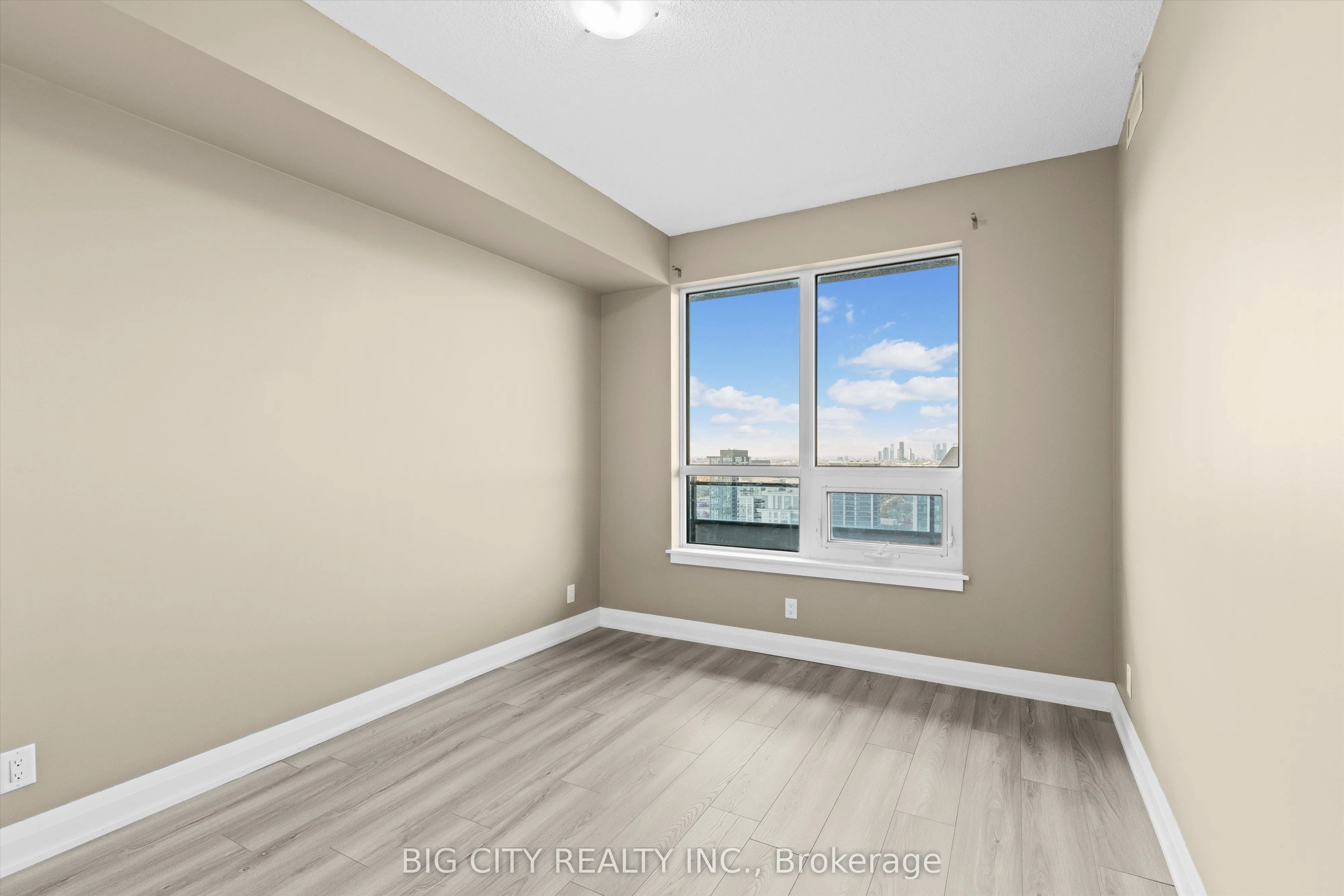 7890 Bathurst Street, #2210