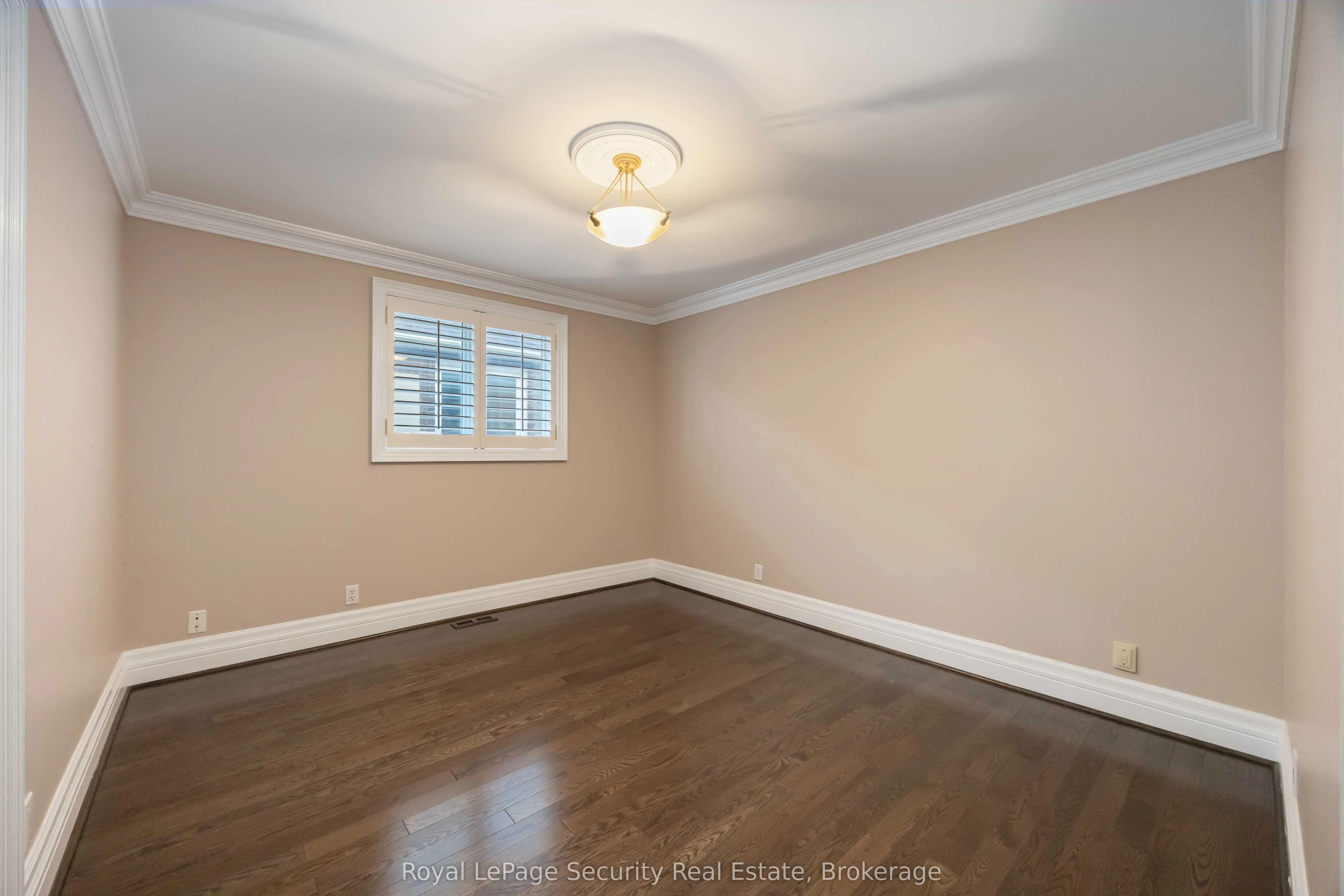 138 Elgin Mills Road W