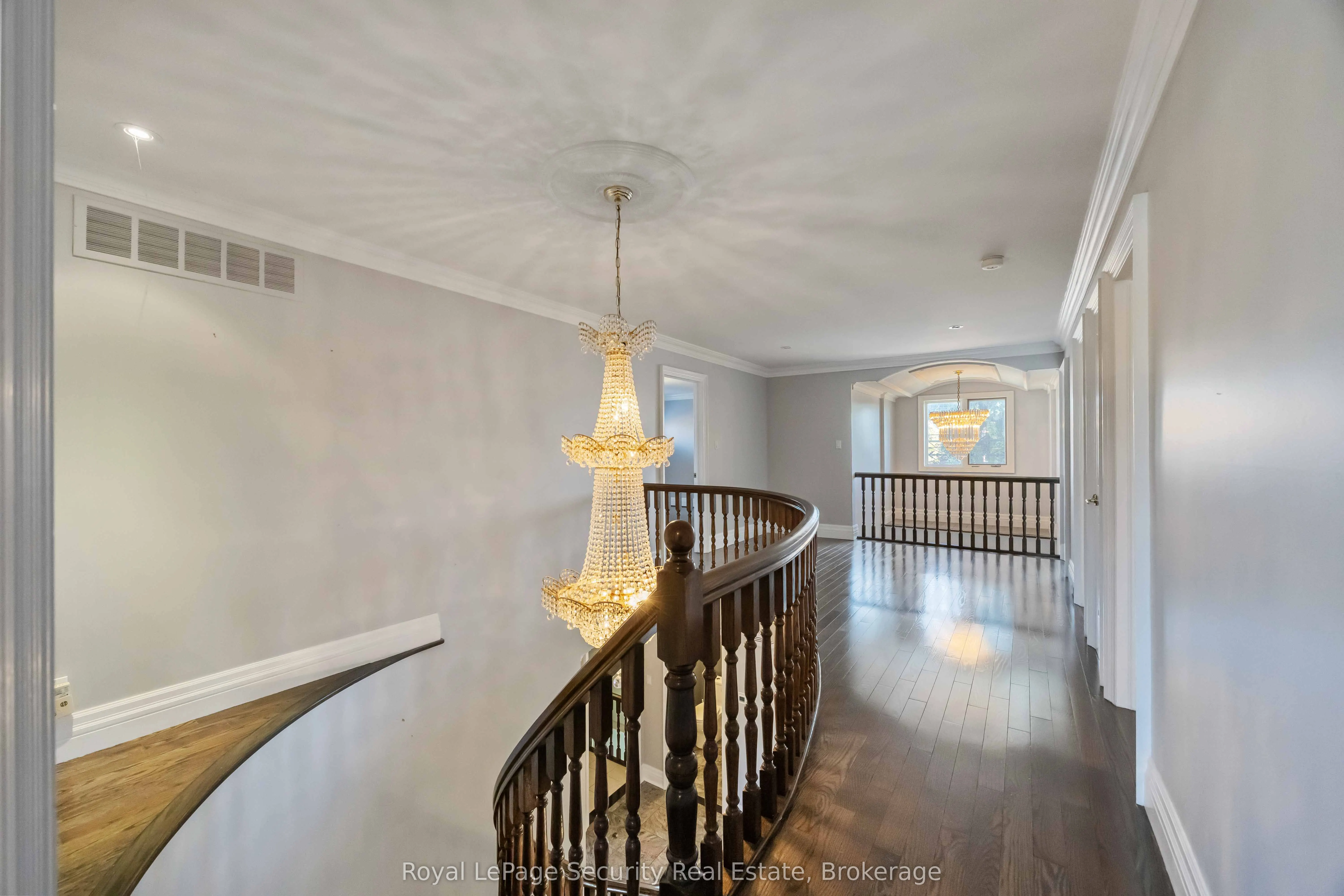 138 Elgin Mills Road W