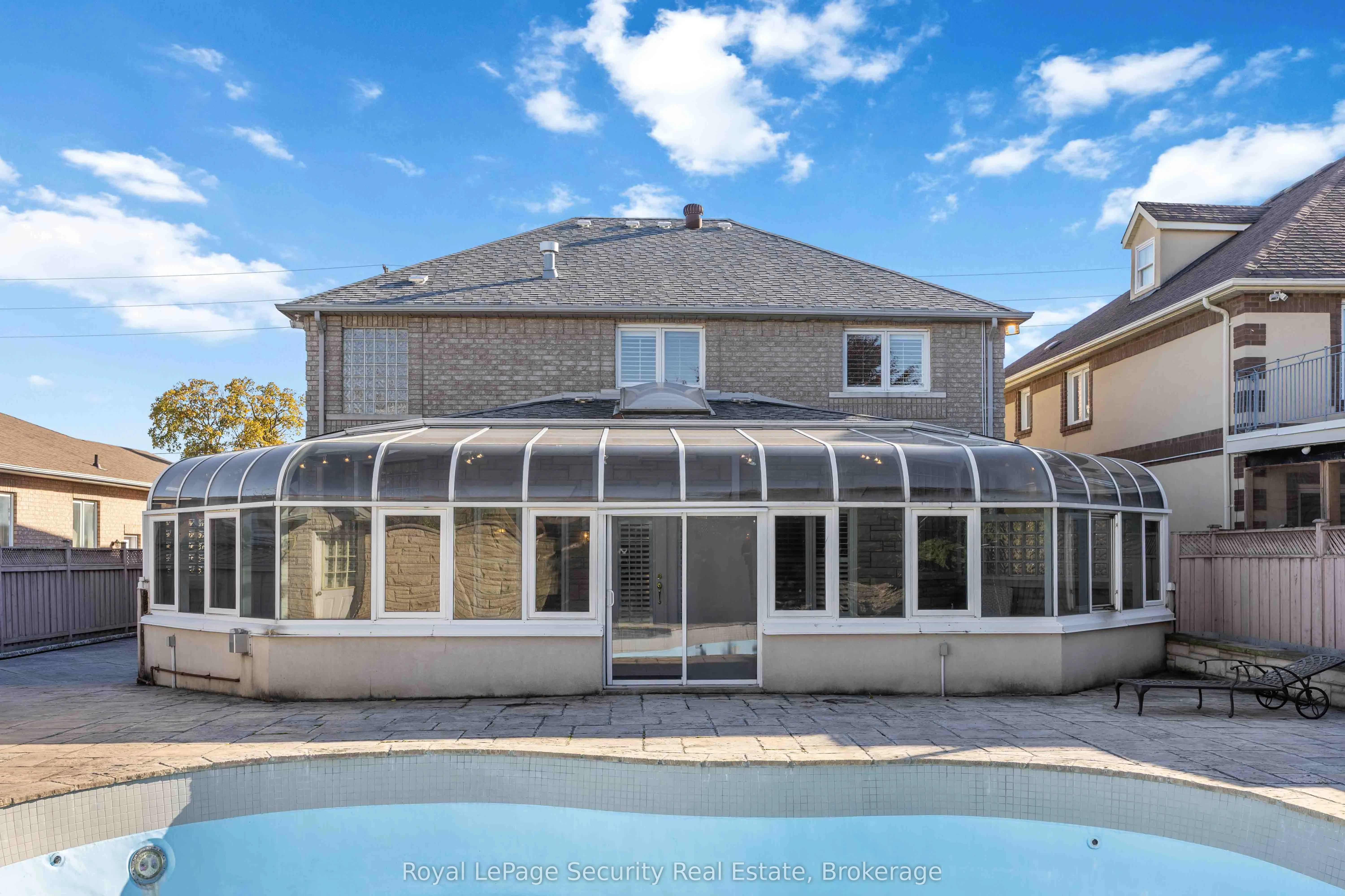 138 Elgin Mills Road W