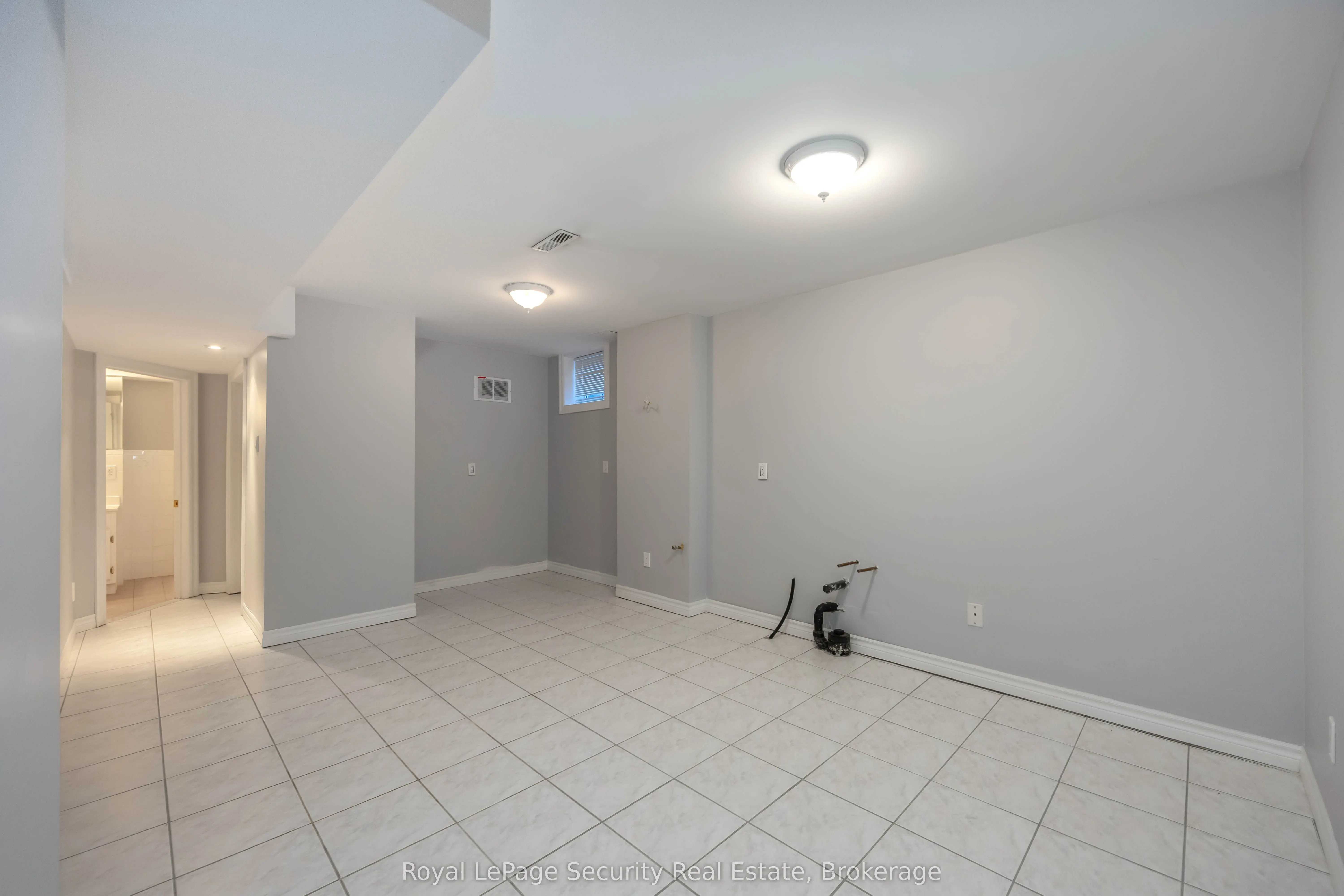 138 Elgin Mills Road W