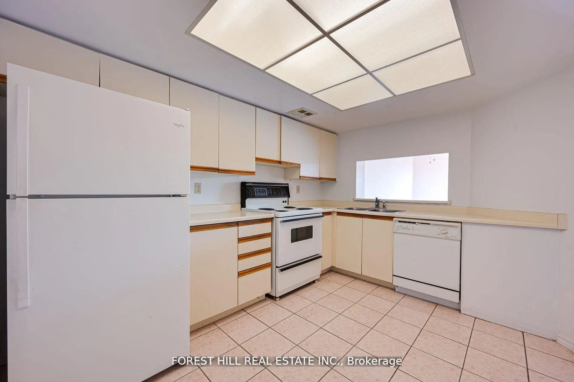 7440 Bathurst Street, #308