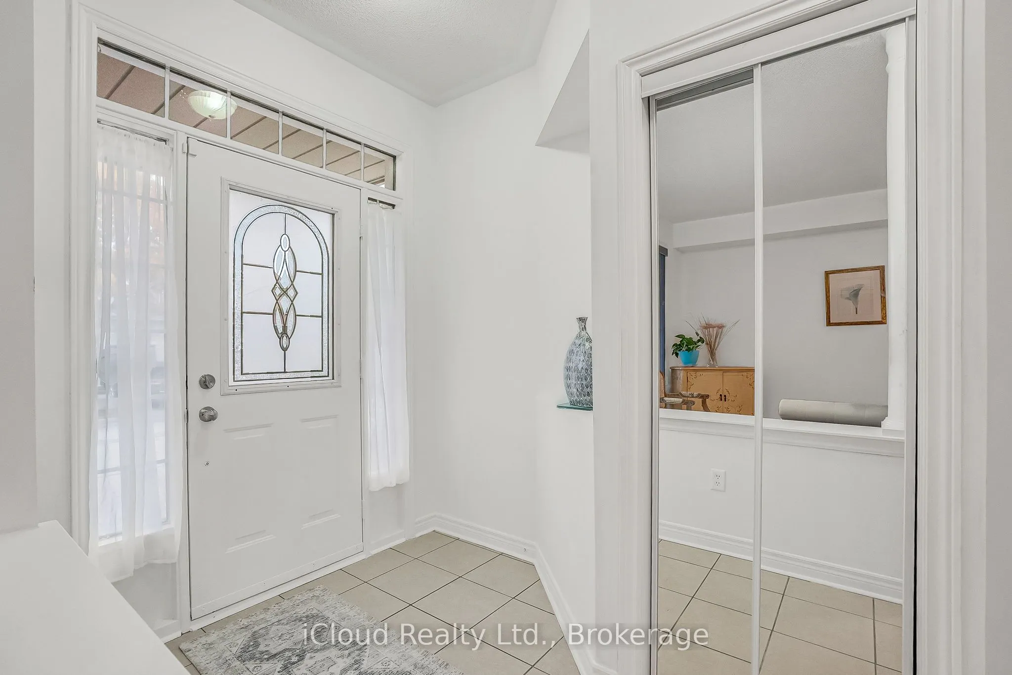 18 Daiseyfield Crescent