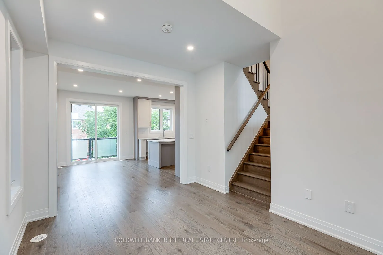 549 New England Court