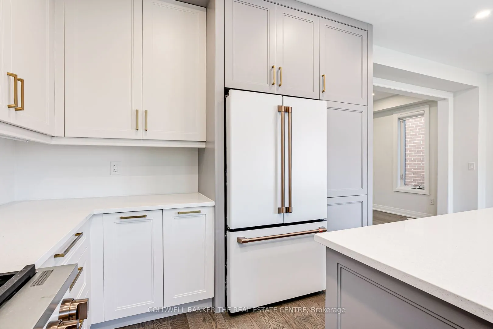 549 New England Court