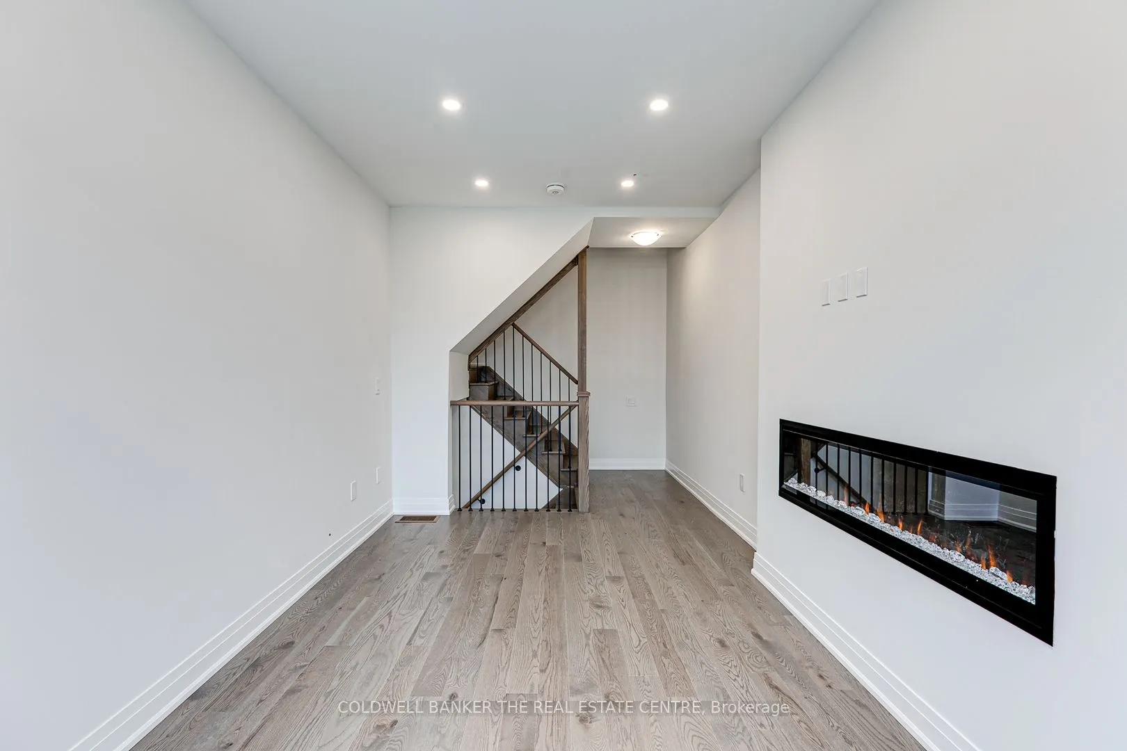 549 New England Court