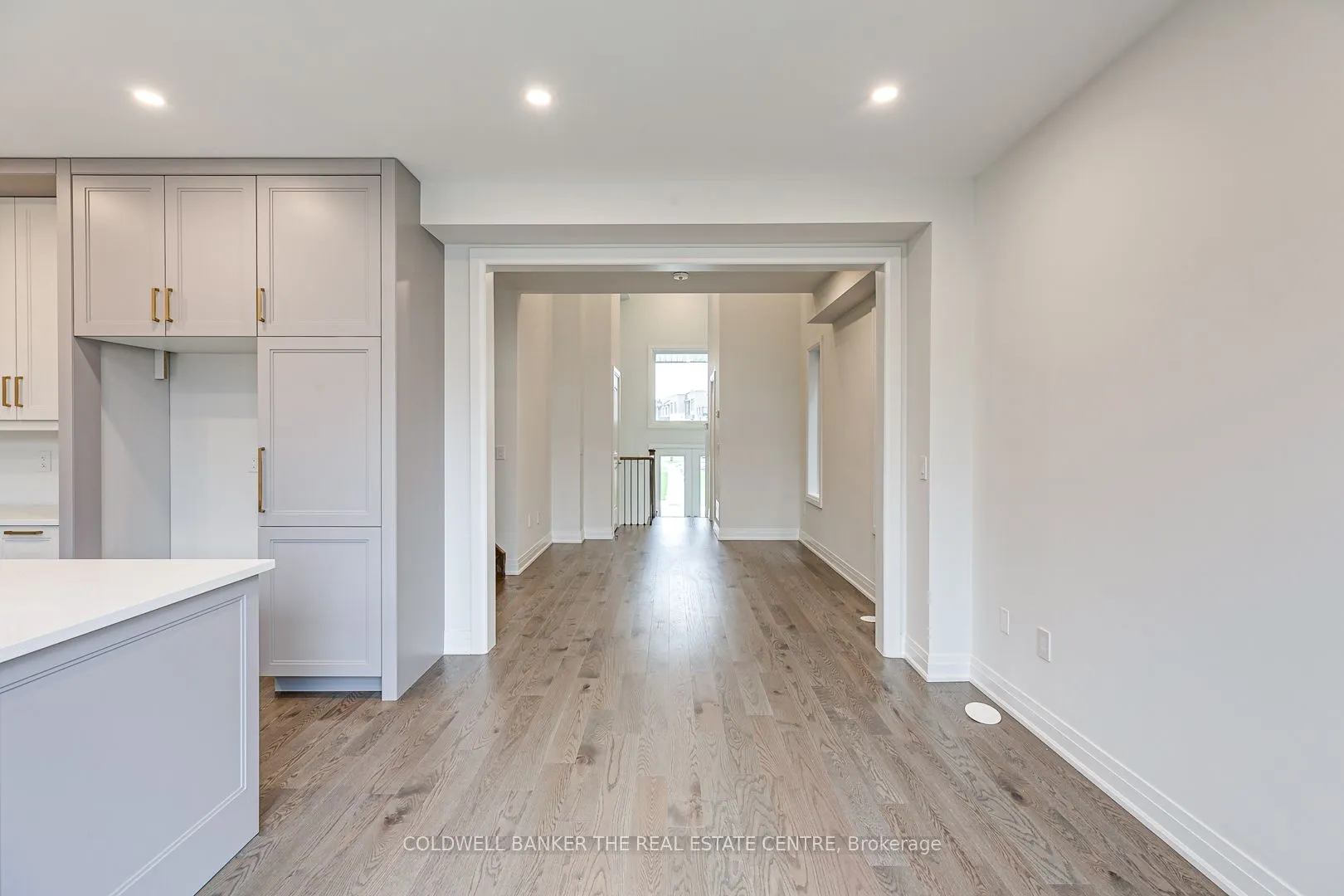 549 New England Court