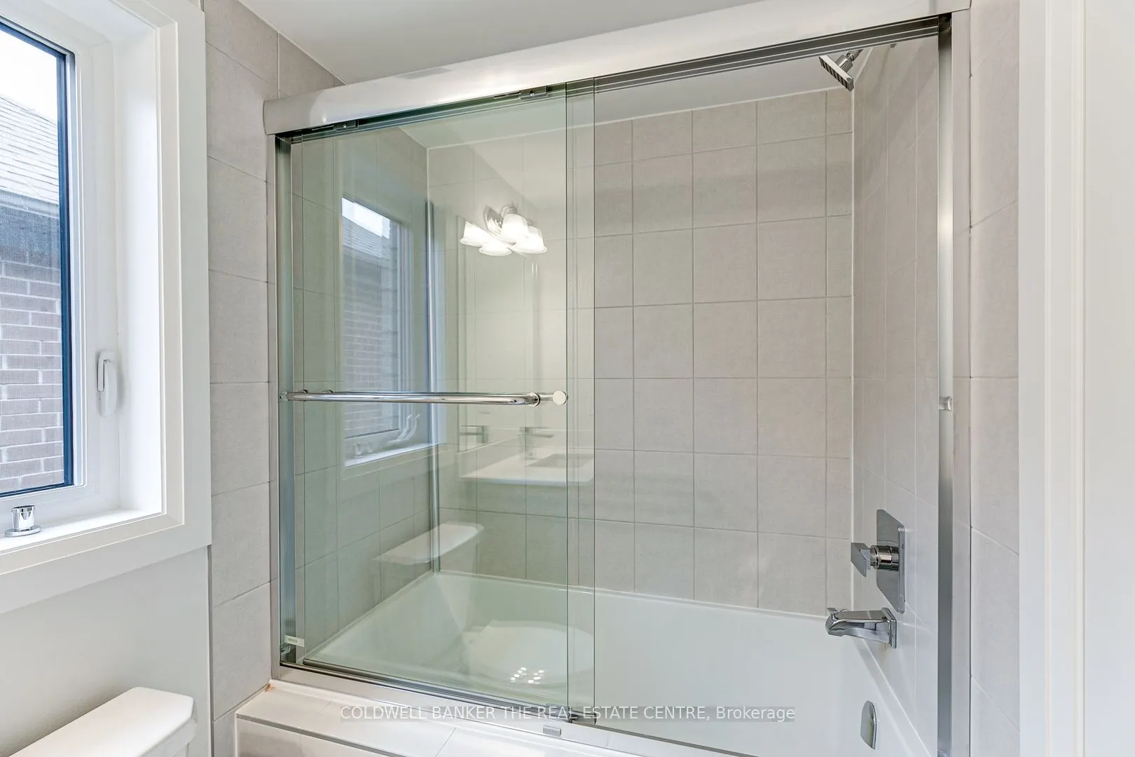 549 New England Court