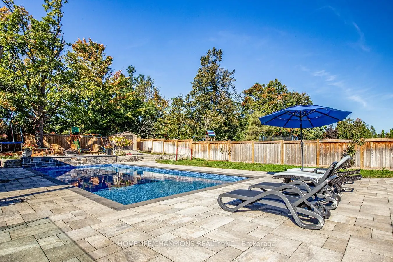 276 Sunnybrae Avenue