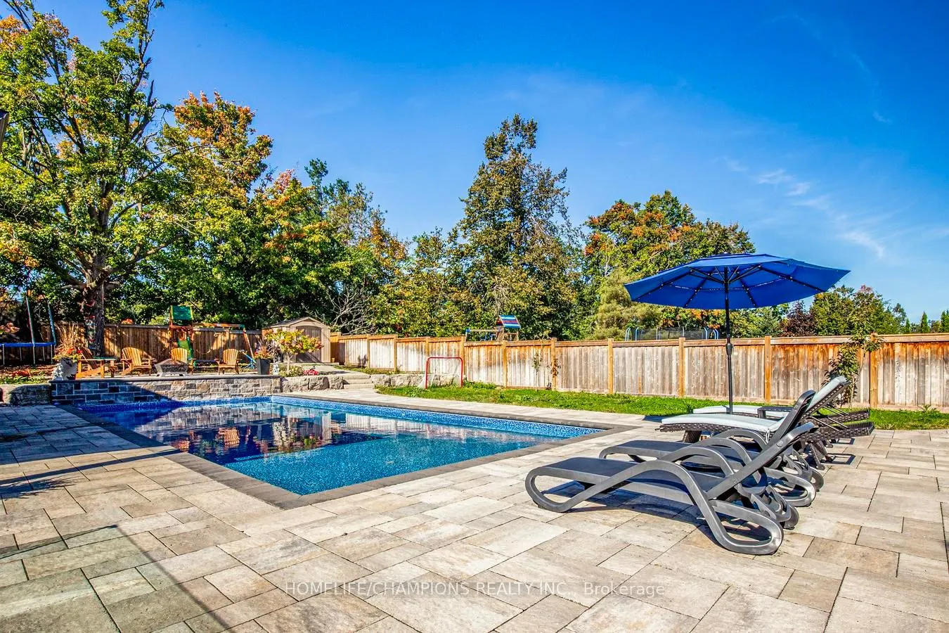 276 Sunnybrae Avenue