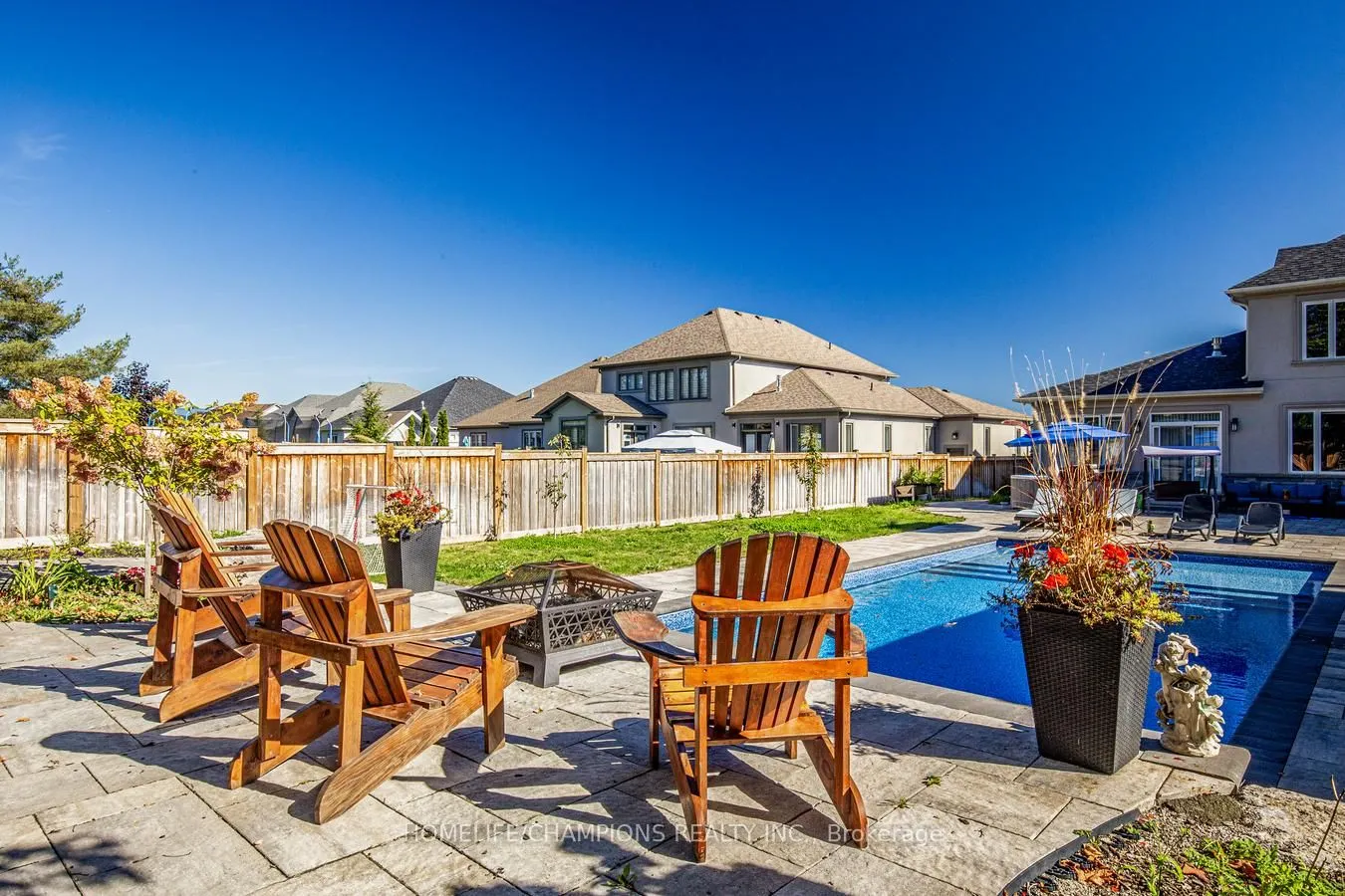 276 Sunnybrae Avenue