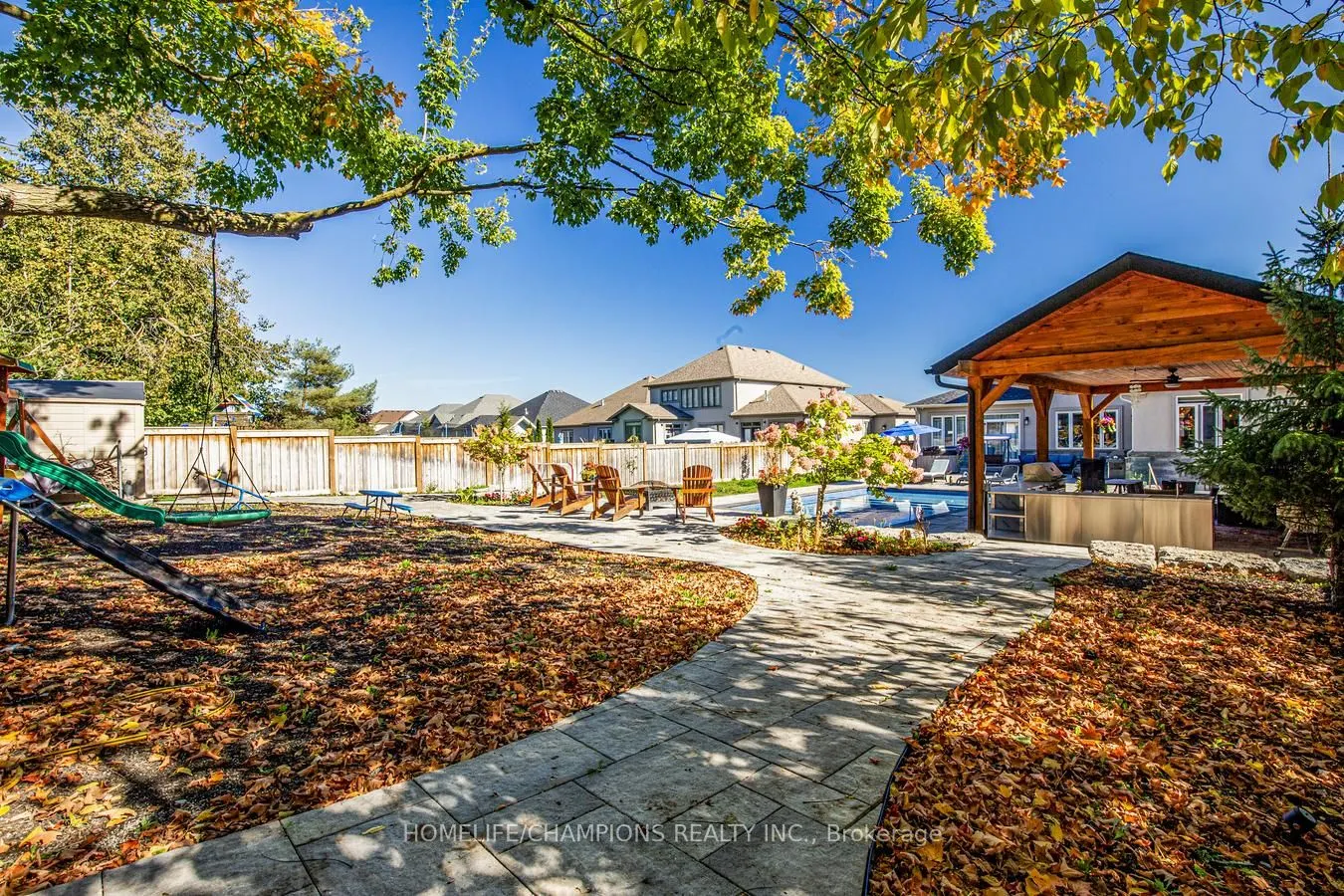 276 Sunnybrae Avenue