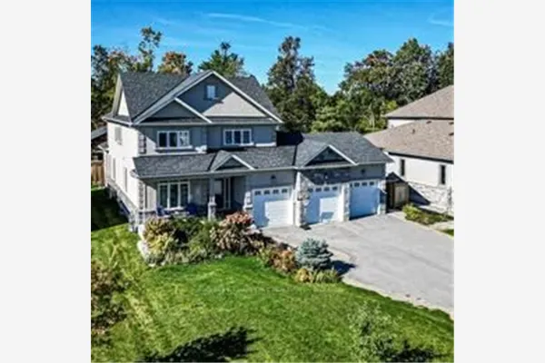 276 Sunnybrae Avenue