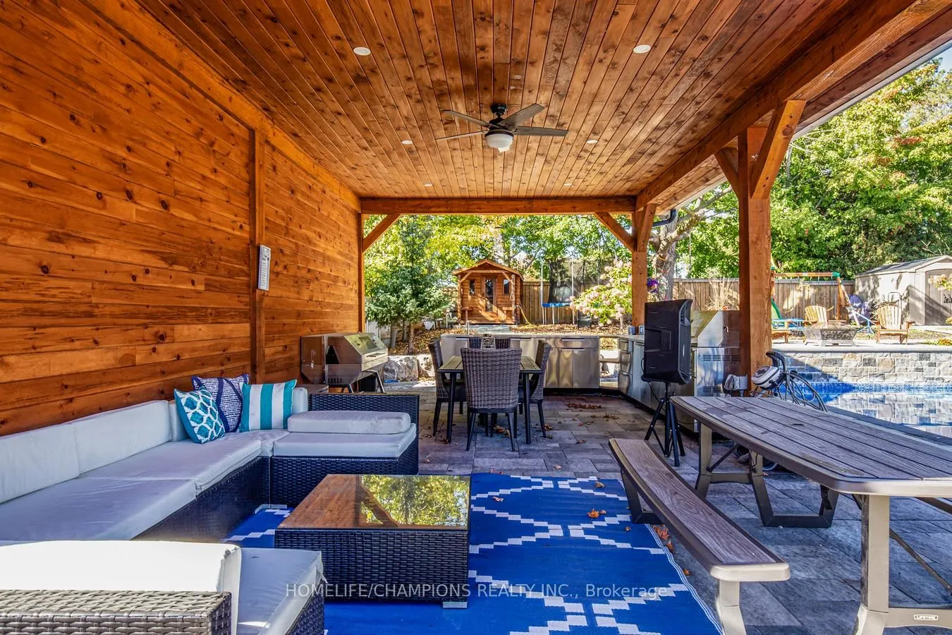 276 Sunnybrae Avenue