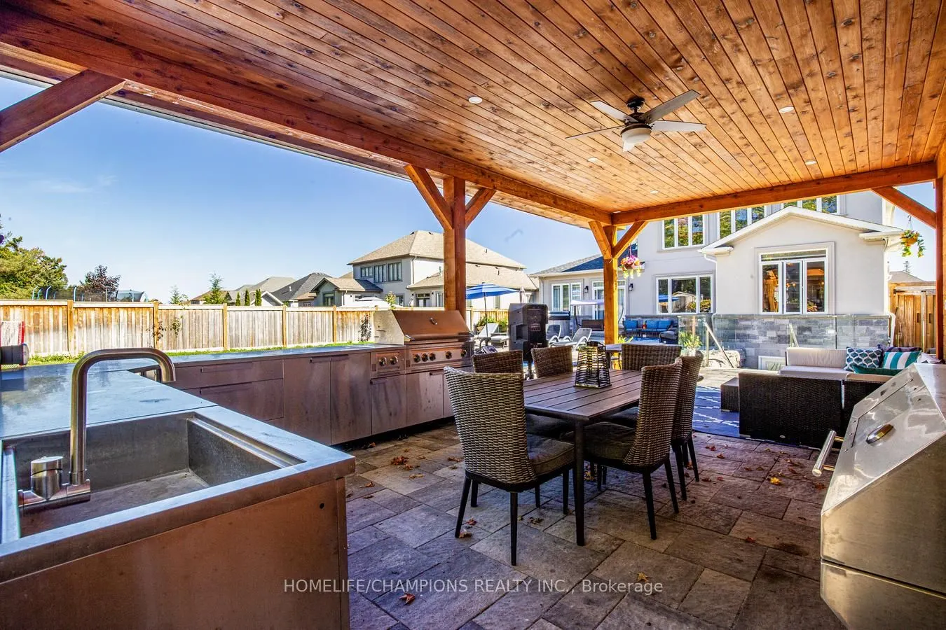 276 Sunnybrae Avenue