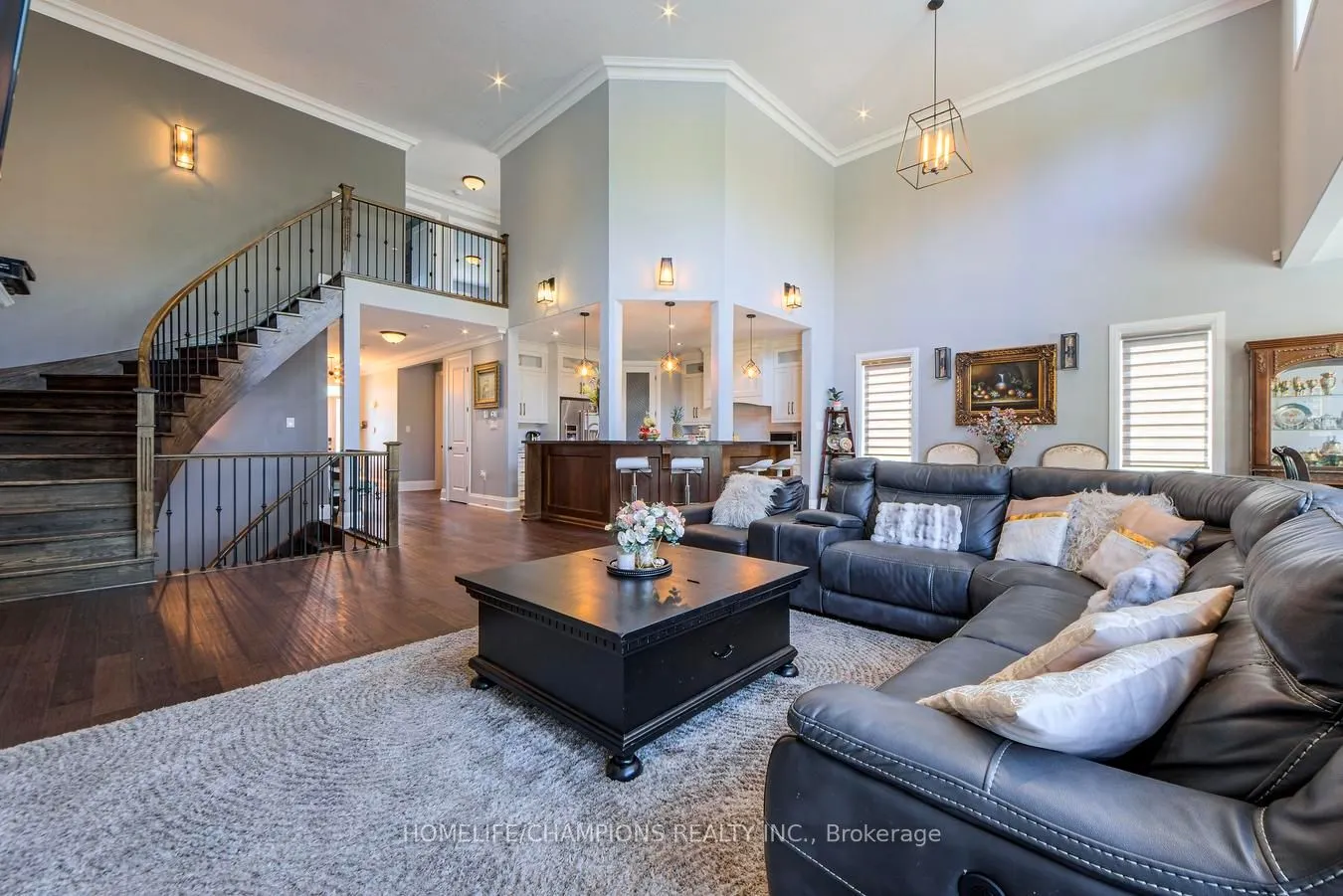 276 Sunnybrae Avenue