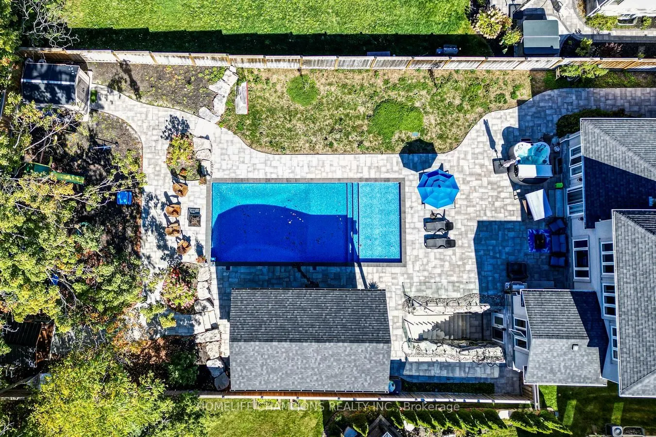 276 Sunnybrae Avenue