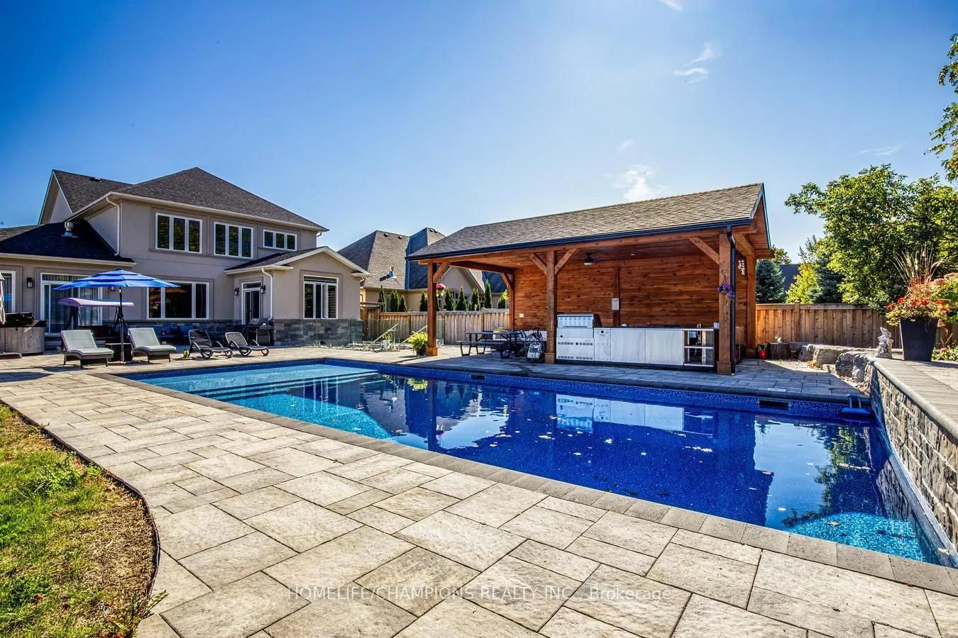 276 Sunnybrae Avenue