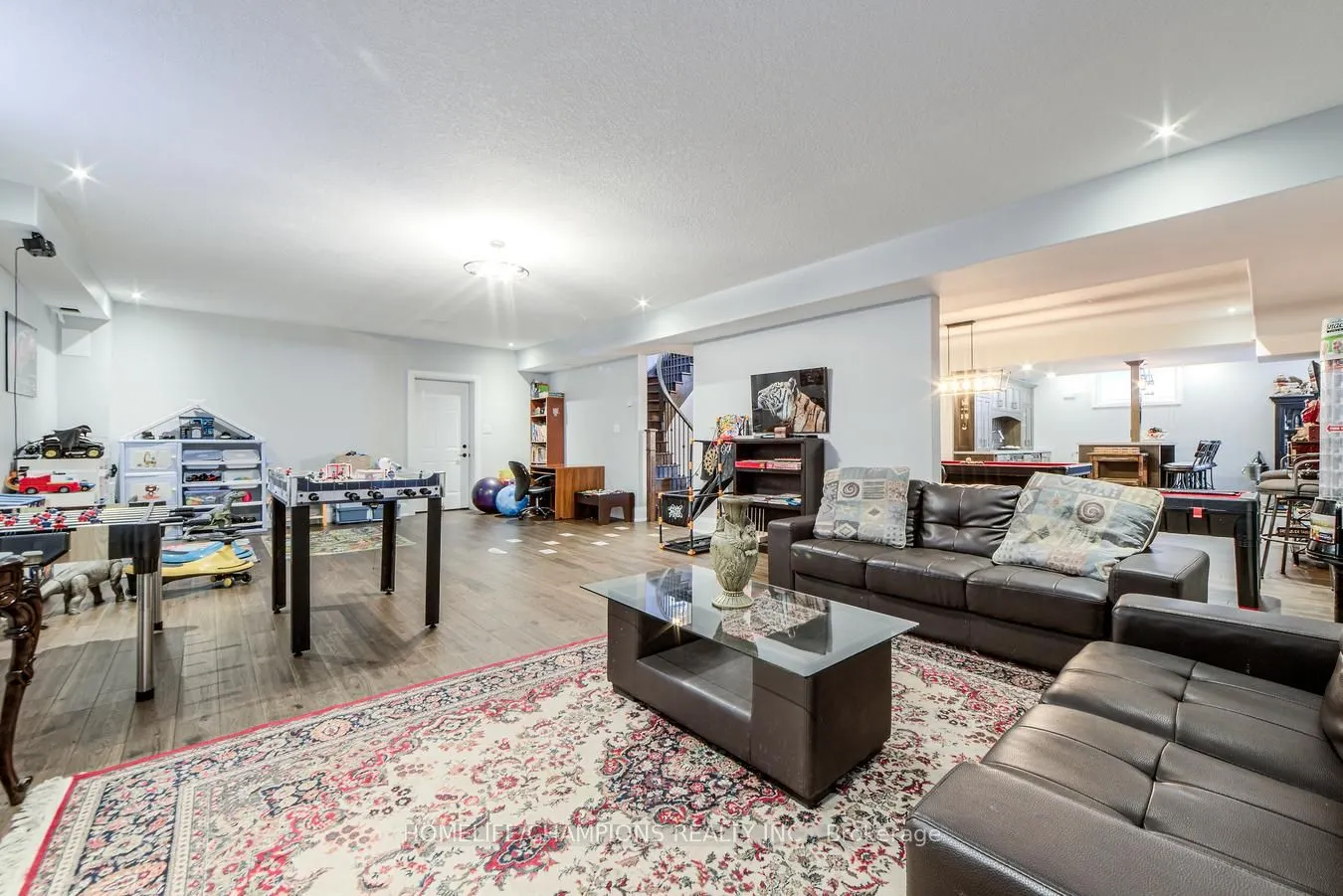 276 Sunnybrae Avenue