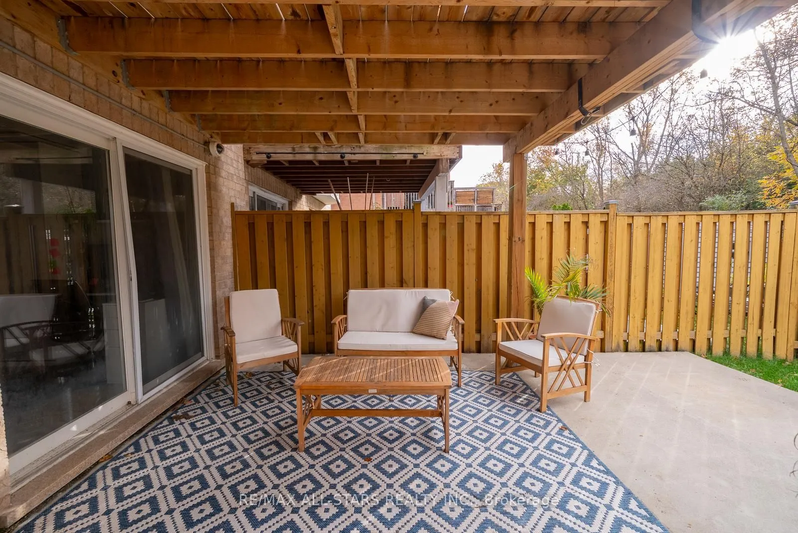 177 Dougherty Crescent