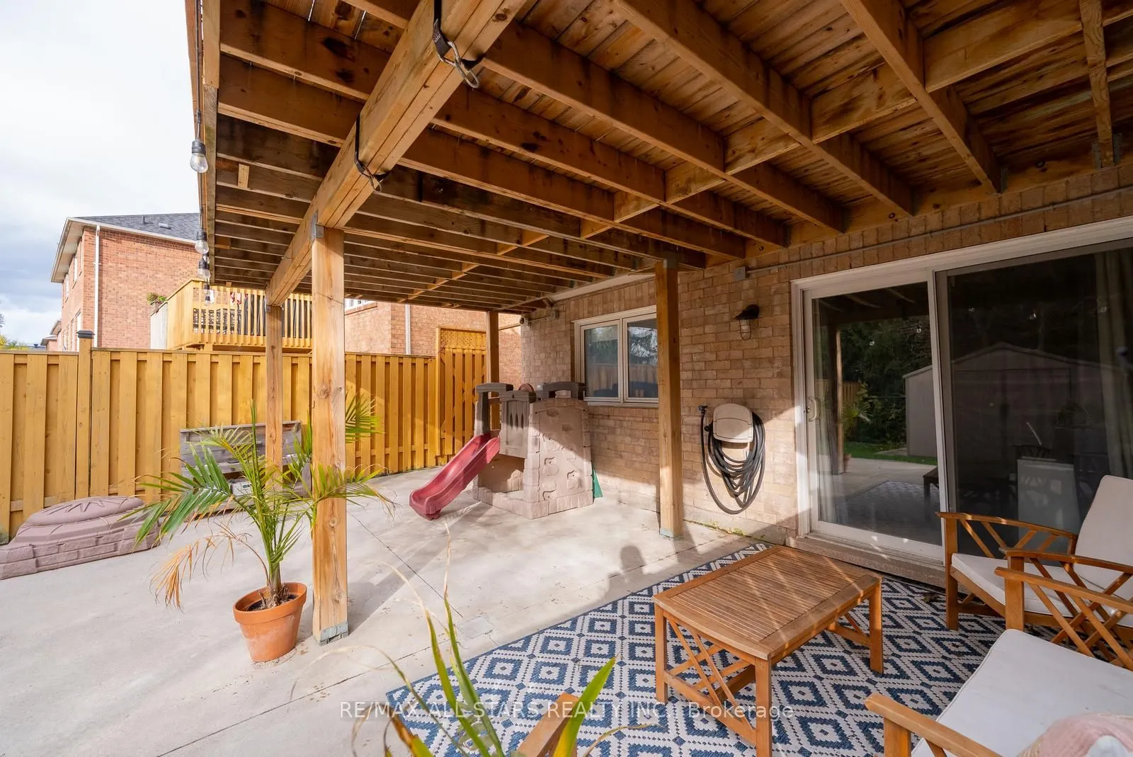 177 Dougherty Crescent