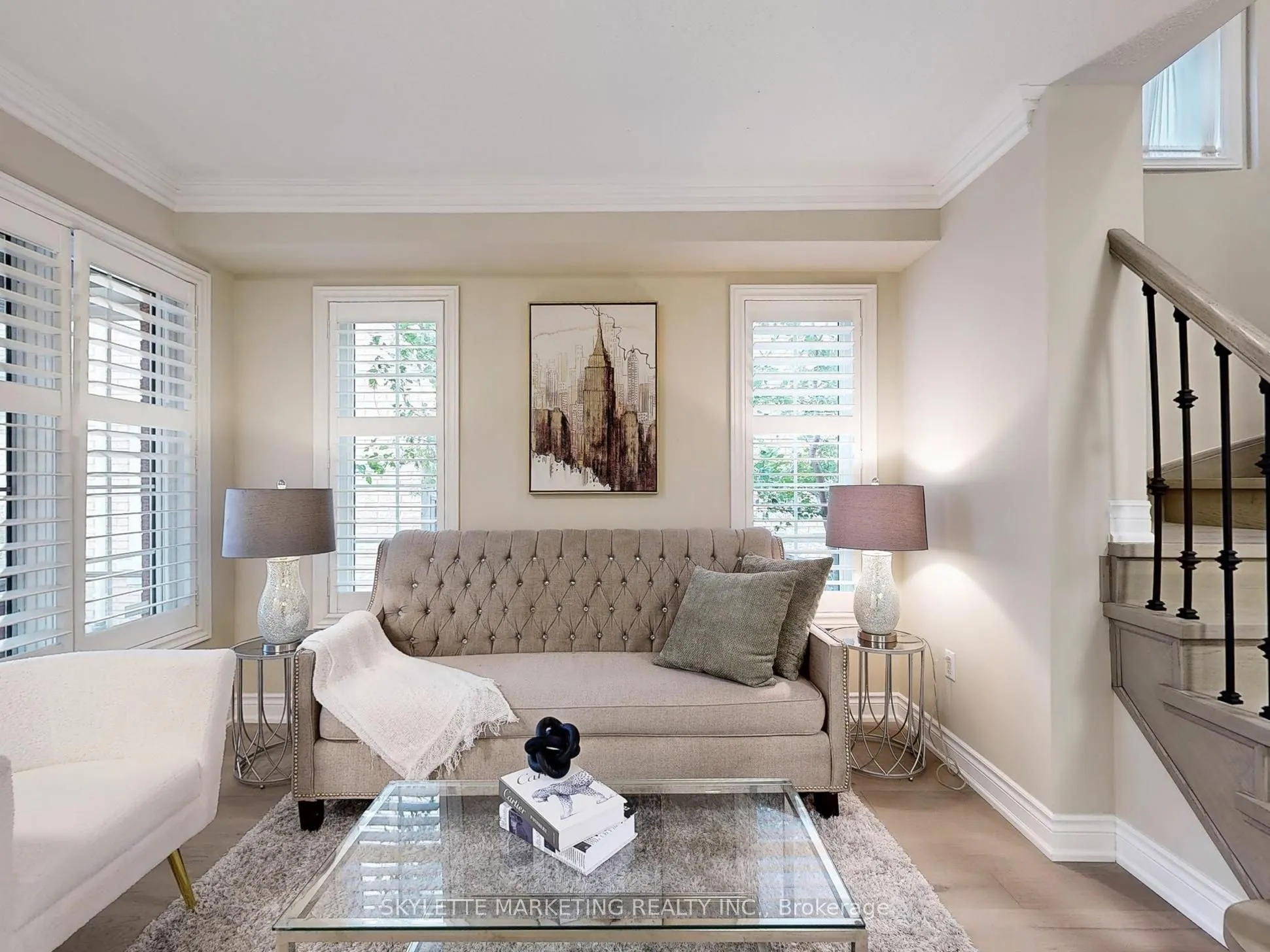 28 Garland Crescent S