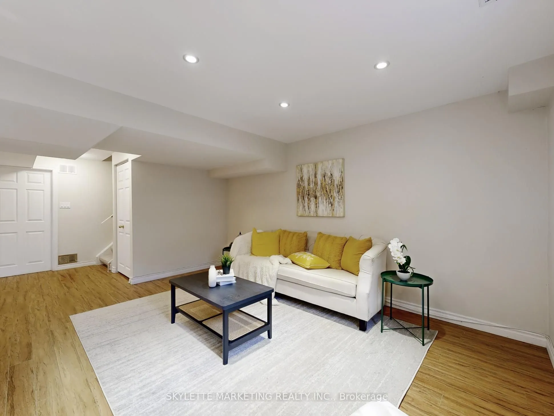 28 Garland Crescent S