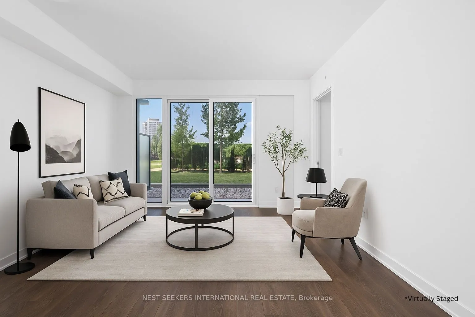 85 Oneida Crescent, #303