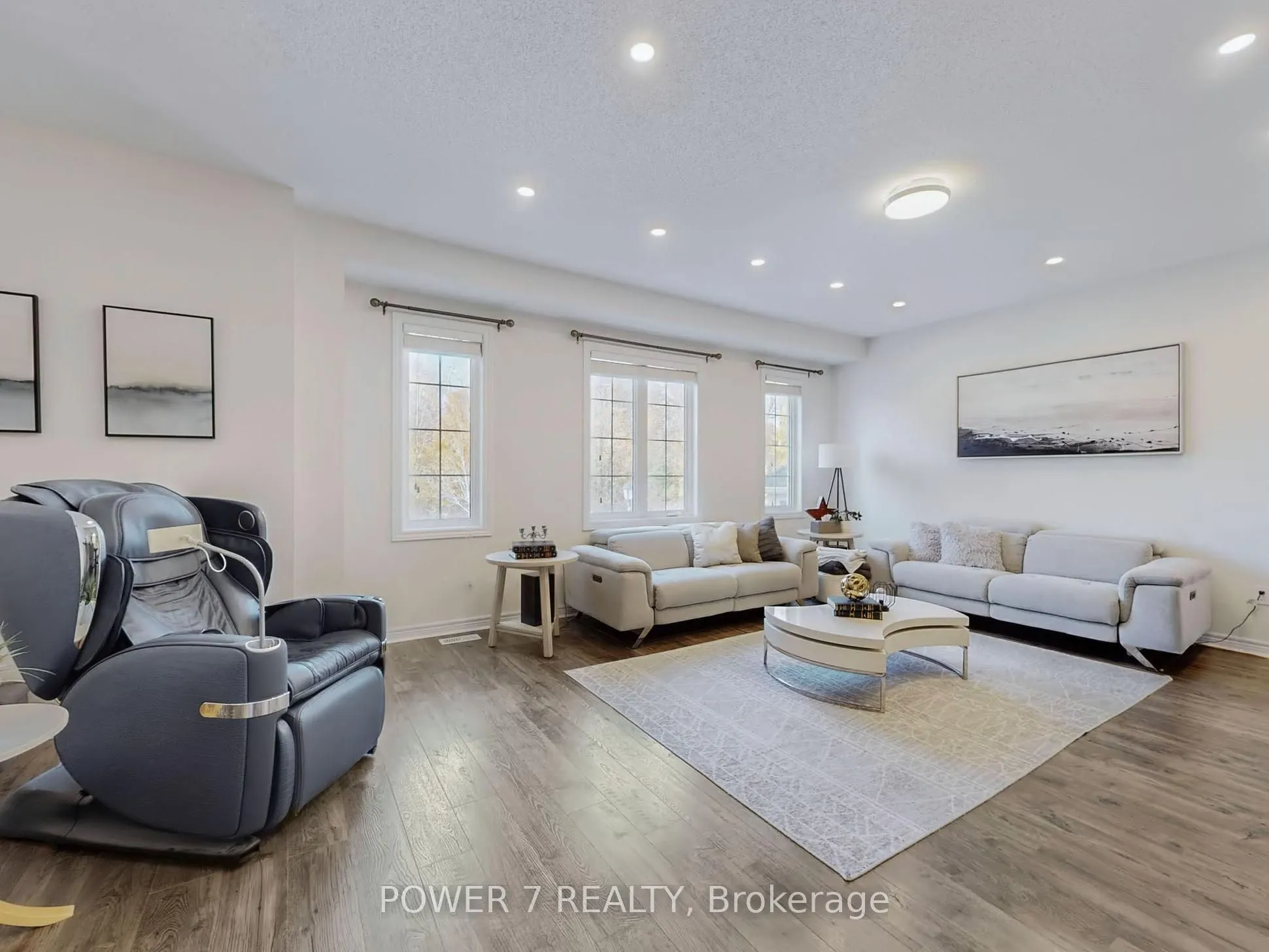 180 Woodspring Avenue