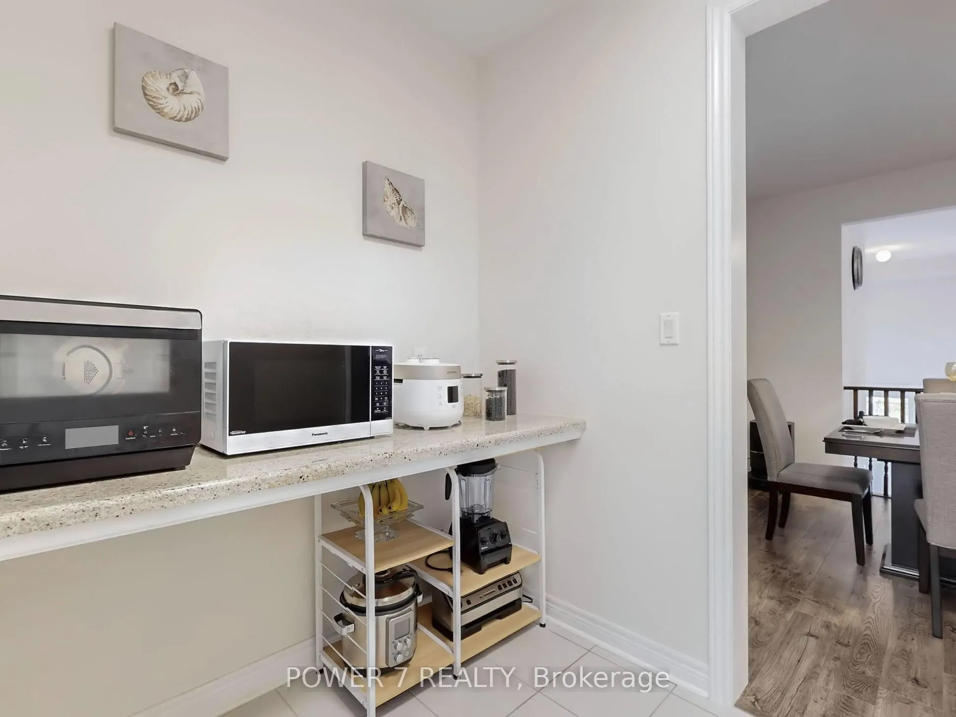 180 Woodspring Avenue