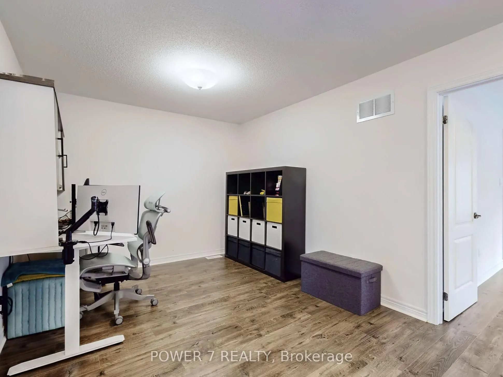 180 Woodspring Avenue