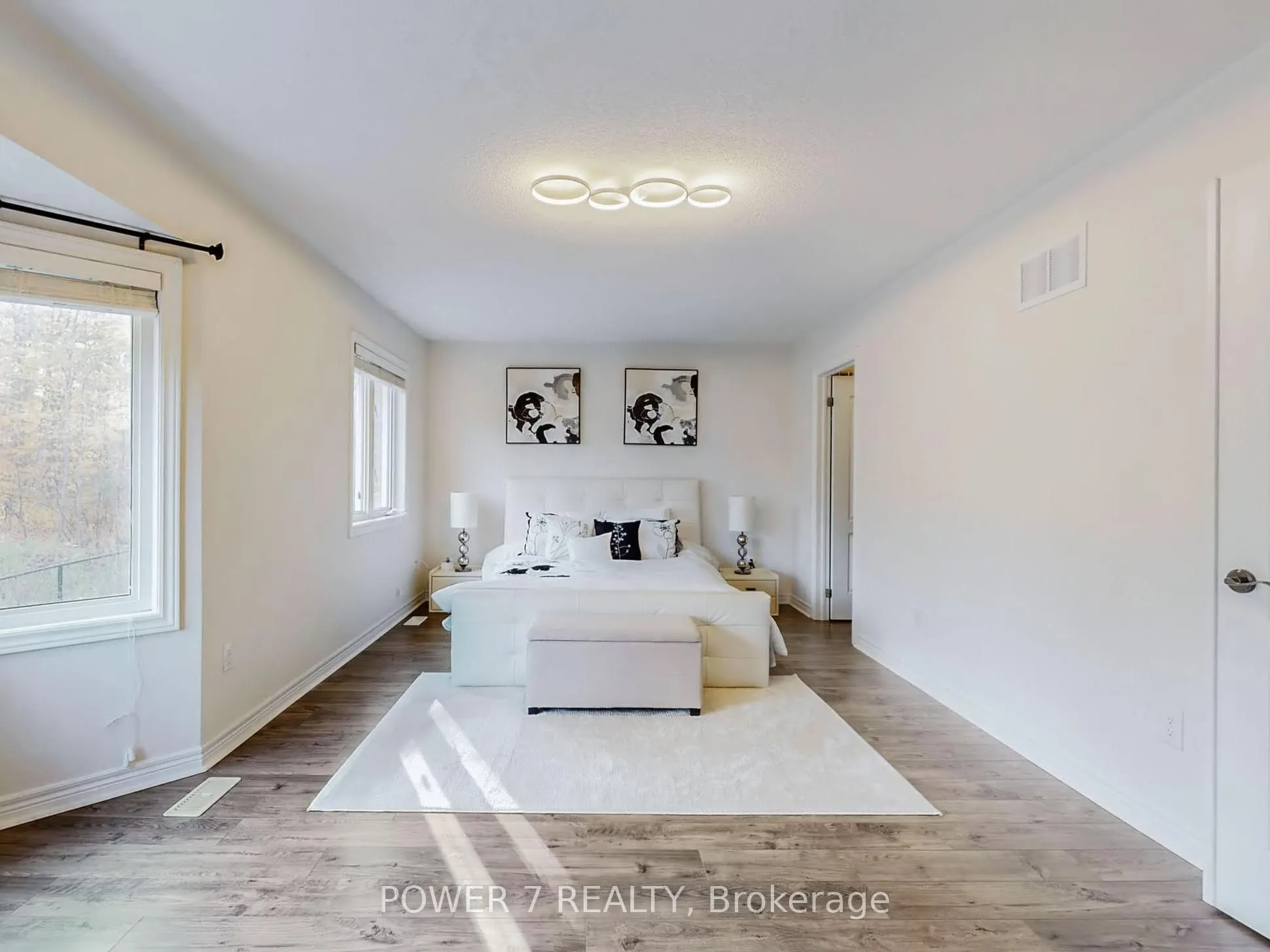 180 Woodspring Avenue