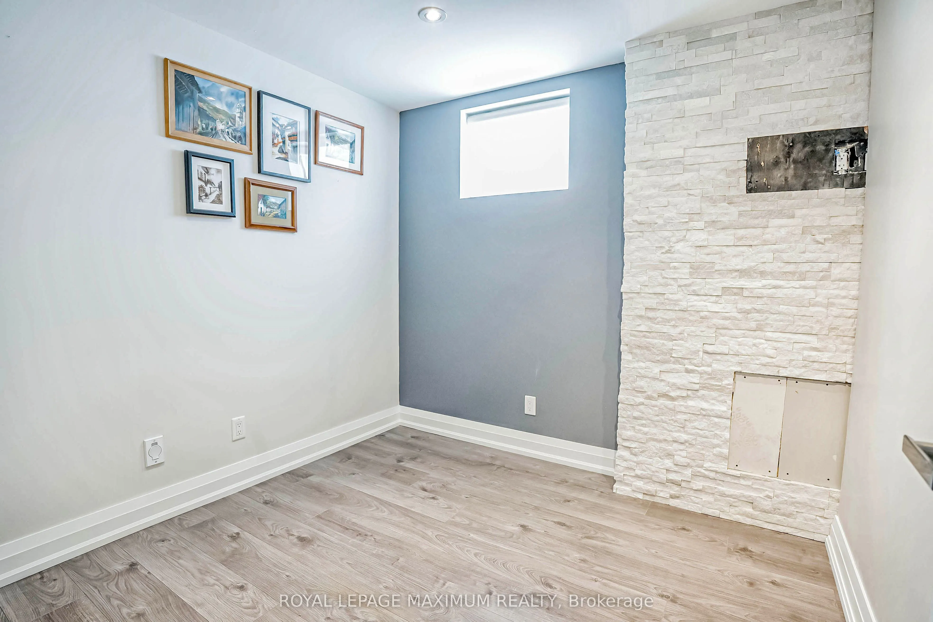 19 Corner Brook Crescent