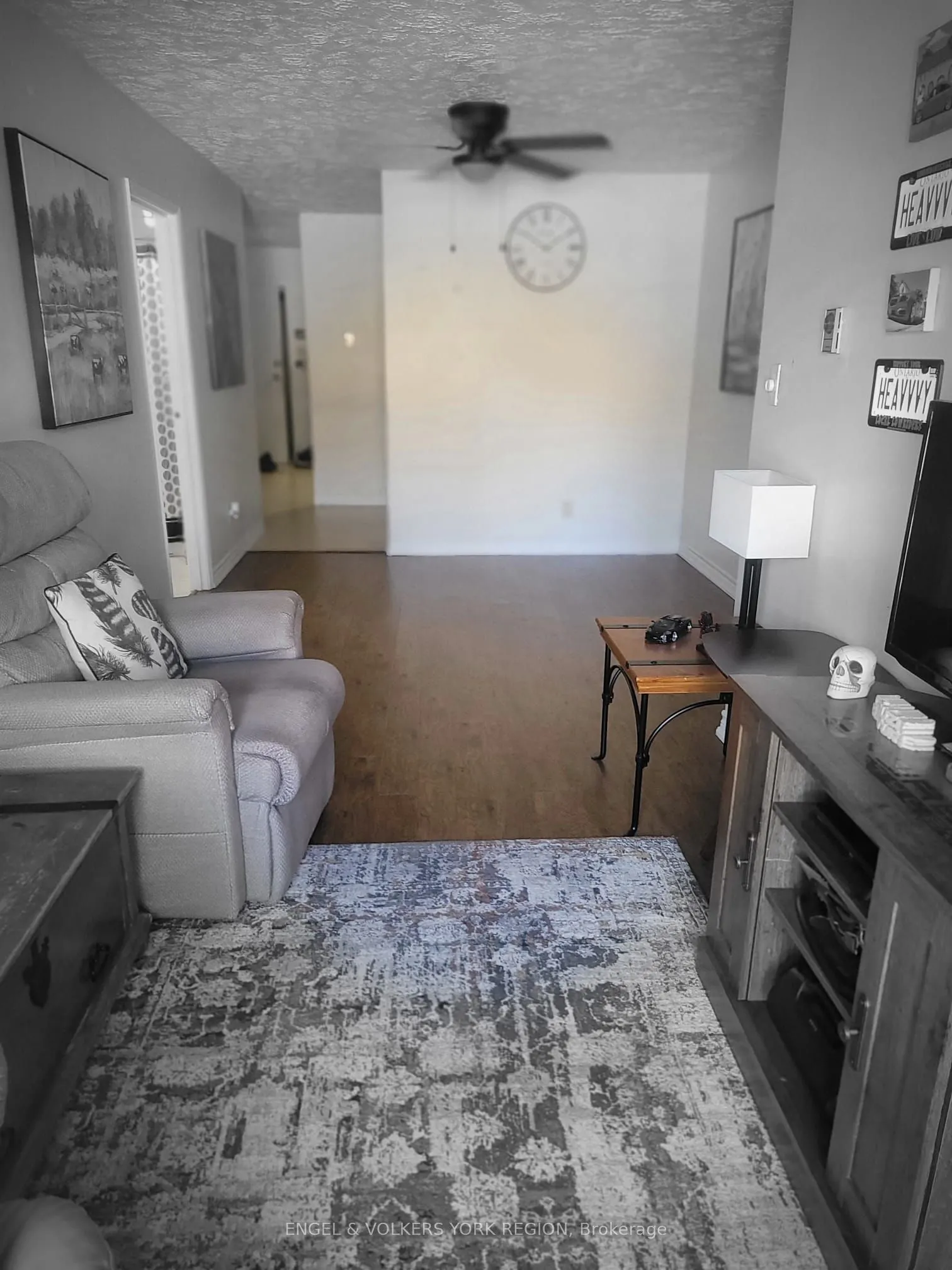 86 Curtis Street, #3