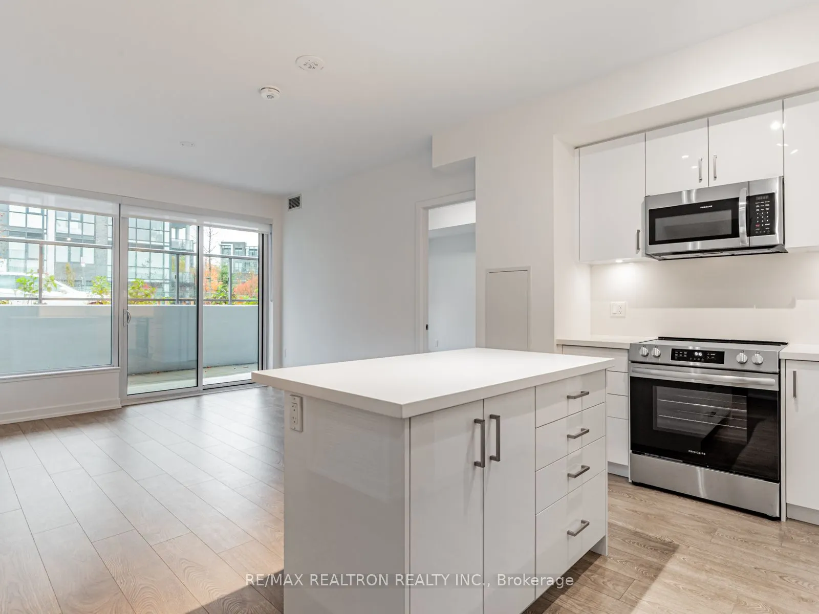 333 Sunseeker Avenue, #110