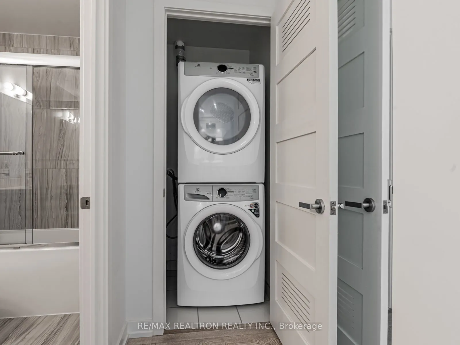 333 Sunseeker Avenue, #110