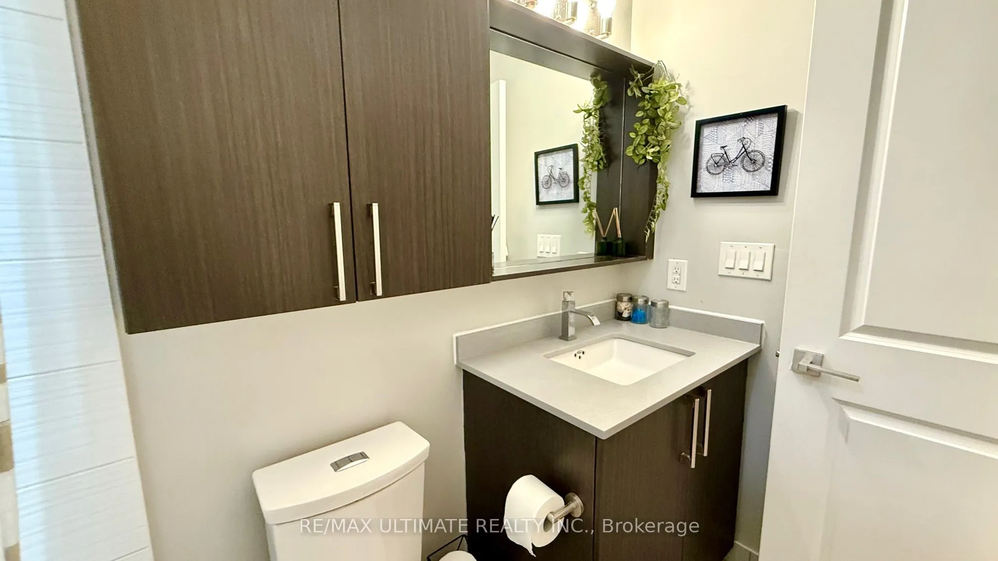 3600 Highway 7, #304