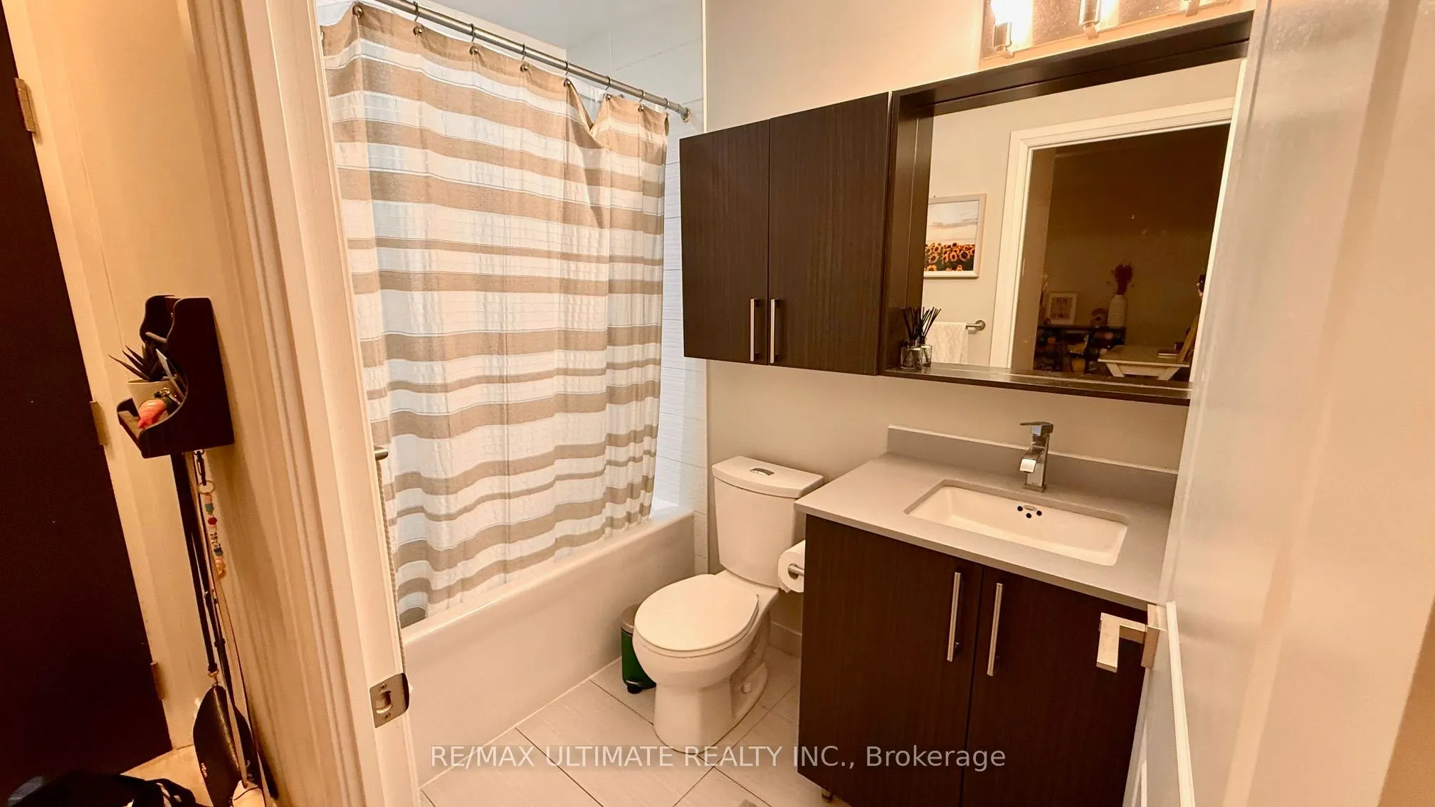 3600 Highway 7, #304