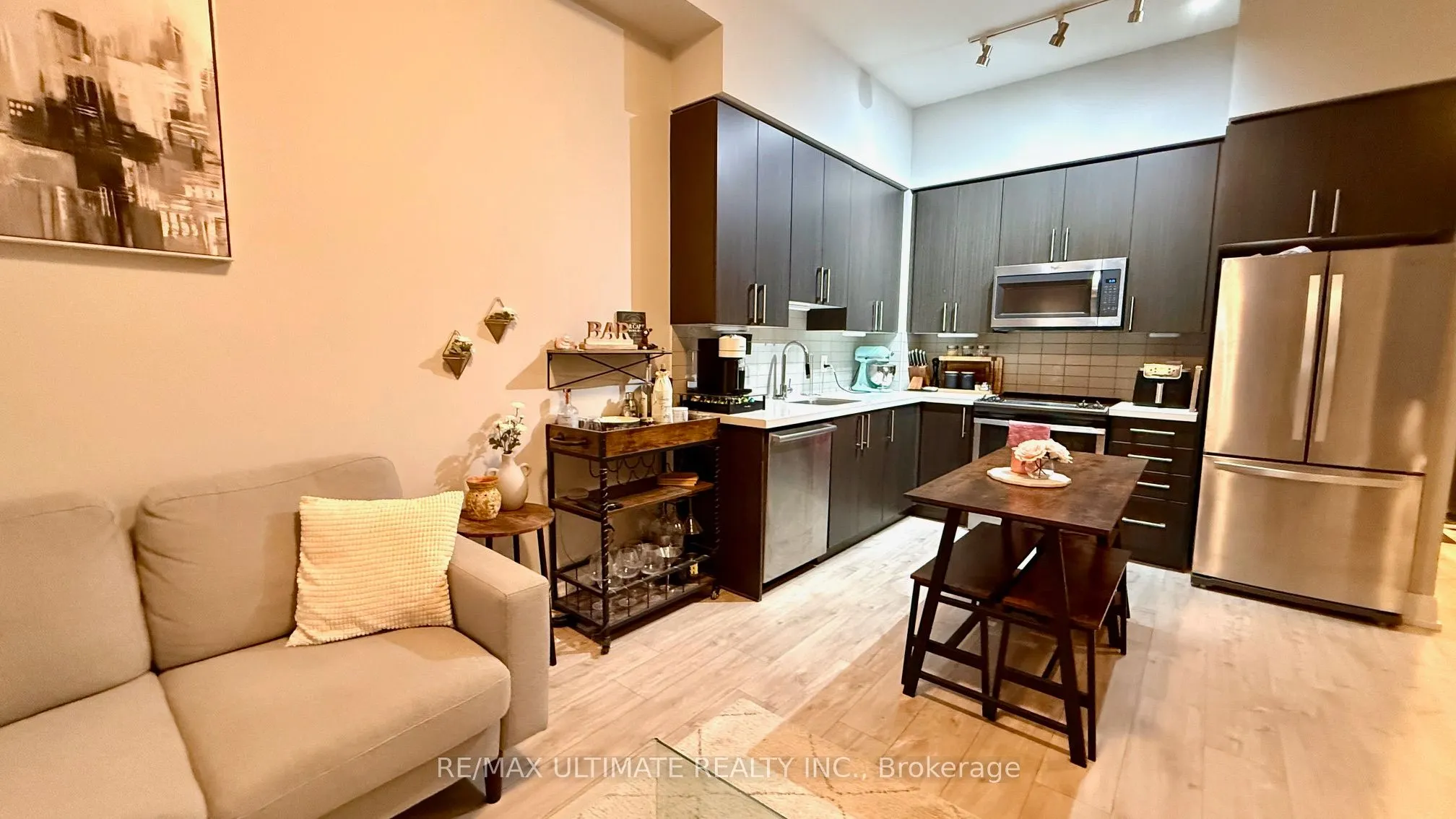 3600 Highway 7, #304