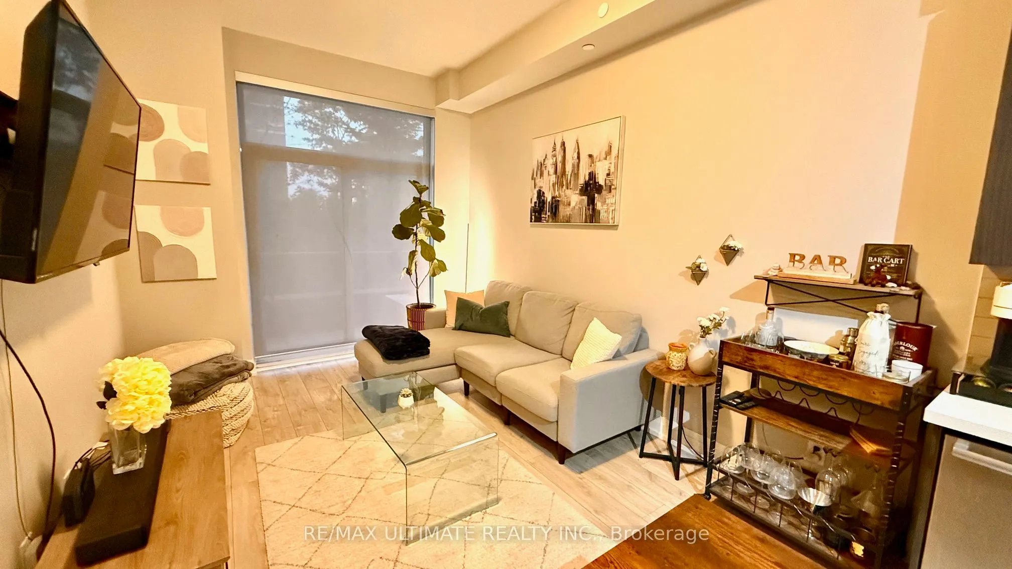 3600 Highway 7, #304