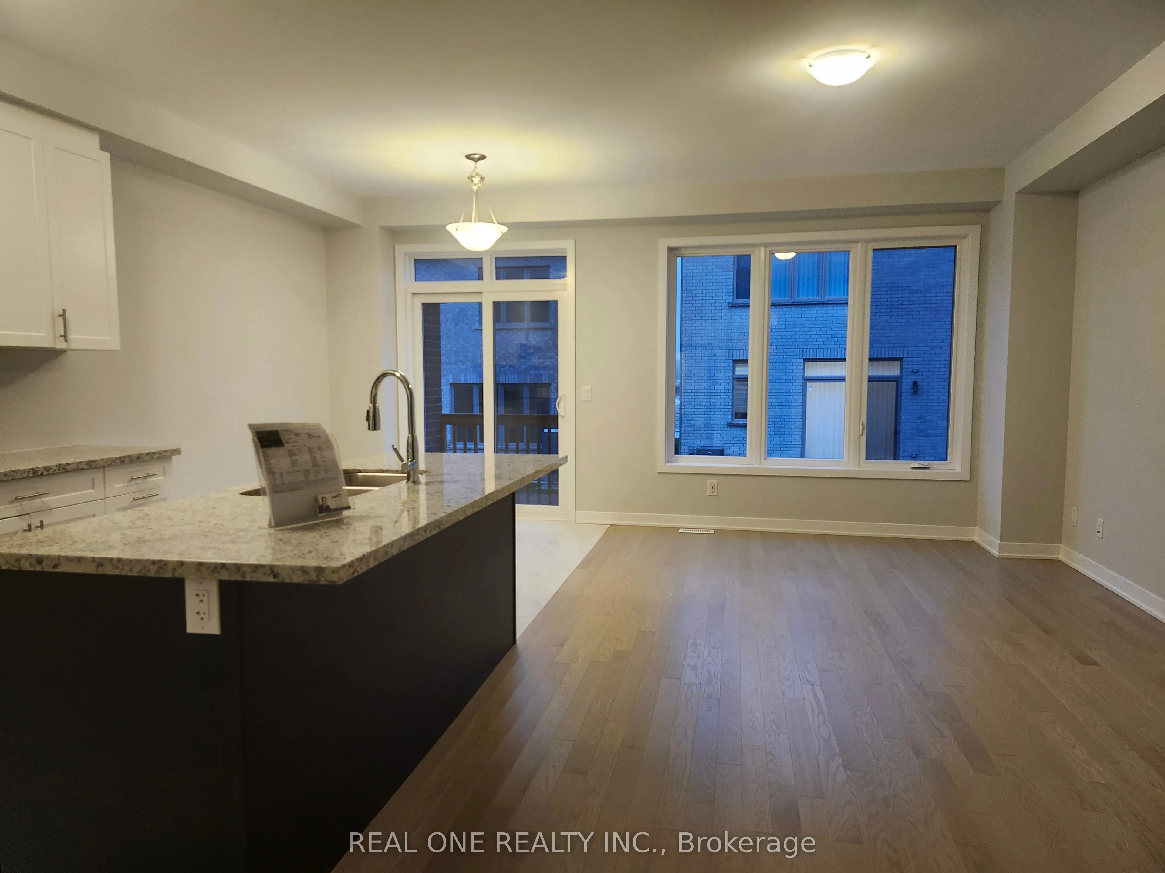 14 Freeman Williams Street