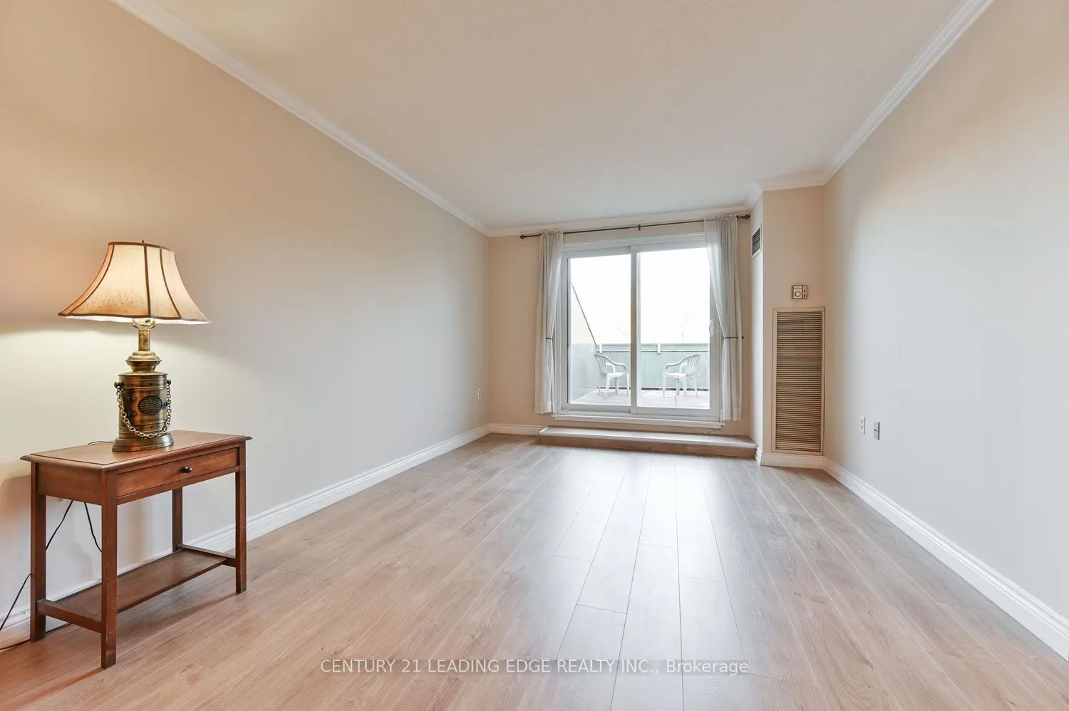 100 Anna Russell Way, #PH2